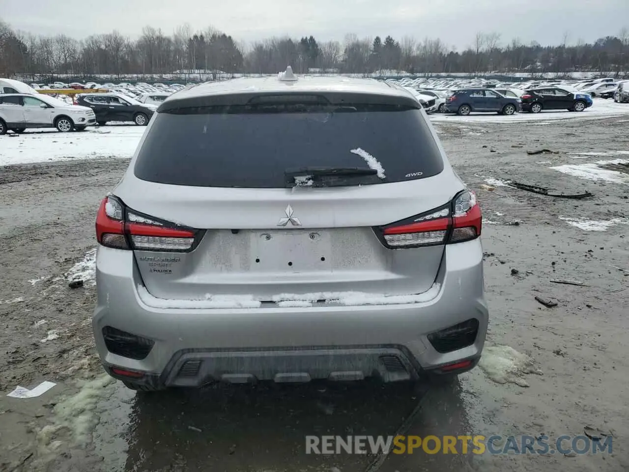 6 Фотография поврежденного автомобиля JA4ARUAU4RU011621 MITSUBISHI OUTLANDER 2024
