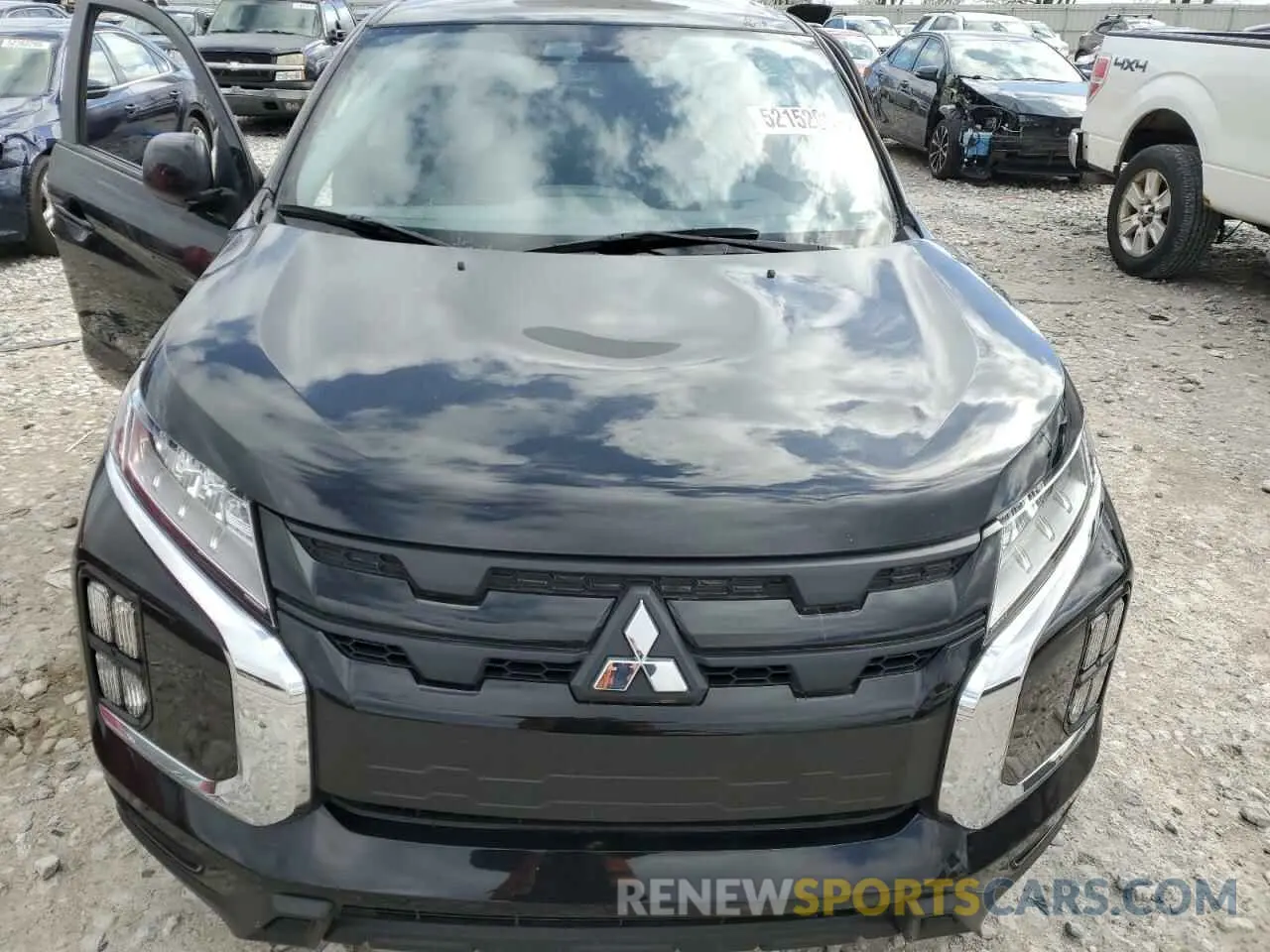 12 Фотография поврежденного автомобиля JA4ARUAU9RU000663 MITSUBISHI OUTLANDER 2024