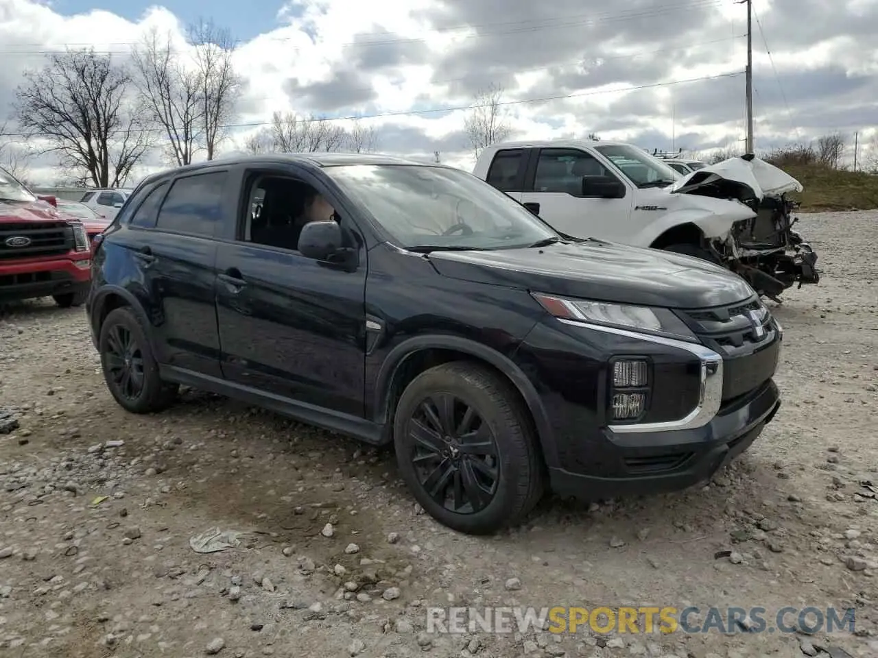 4 Фотография поврежденного автомобиля JA4ARUAU9RU000663 MITSUBISHI OUTLANDER 2024