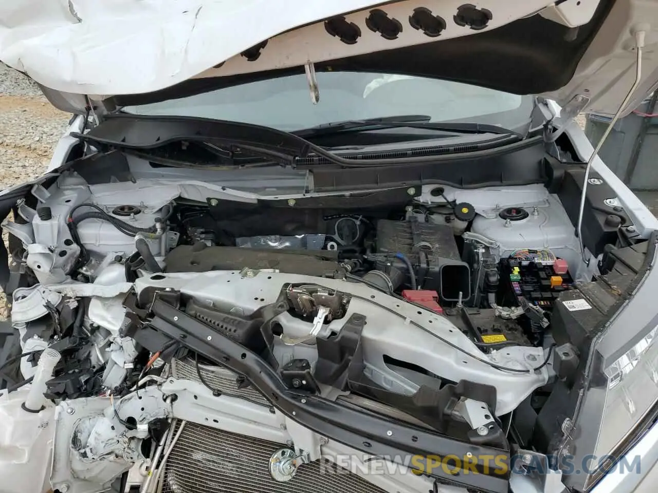 14 Photograph of a damaged car JA4ARUAU9RU017365 MITSUBISHI OUTLANDER 2024