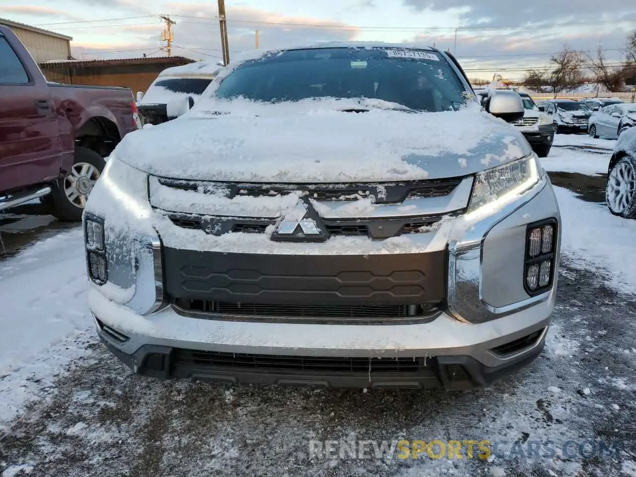 5 Фотография поврежденного автомобиля JA4ARUAUXRU009792 MITSUBISHI OUTLANDER 2024