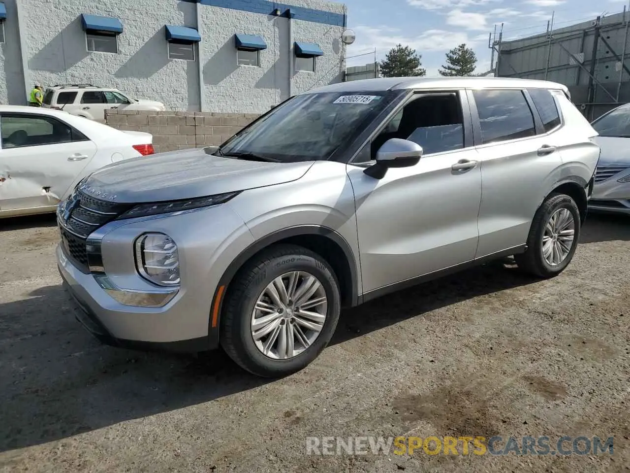 1 Фотография поврежденного автомобиля JA4J3UA84RZ056047 MITSUBISHI OUTLANDER 2024