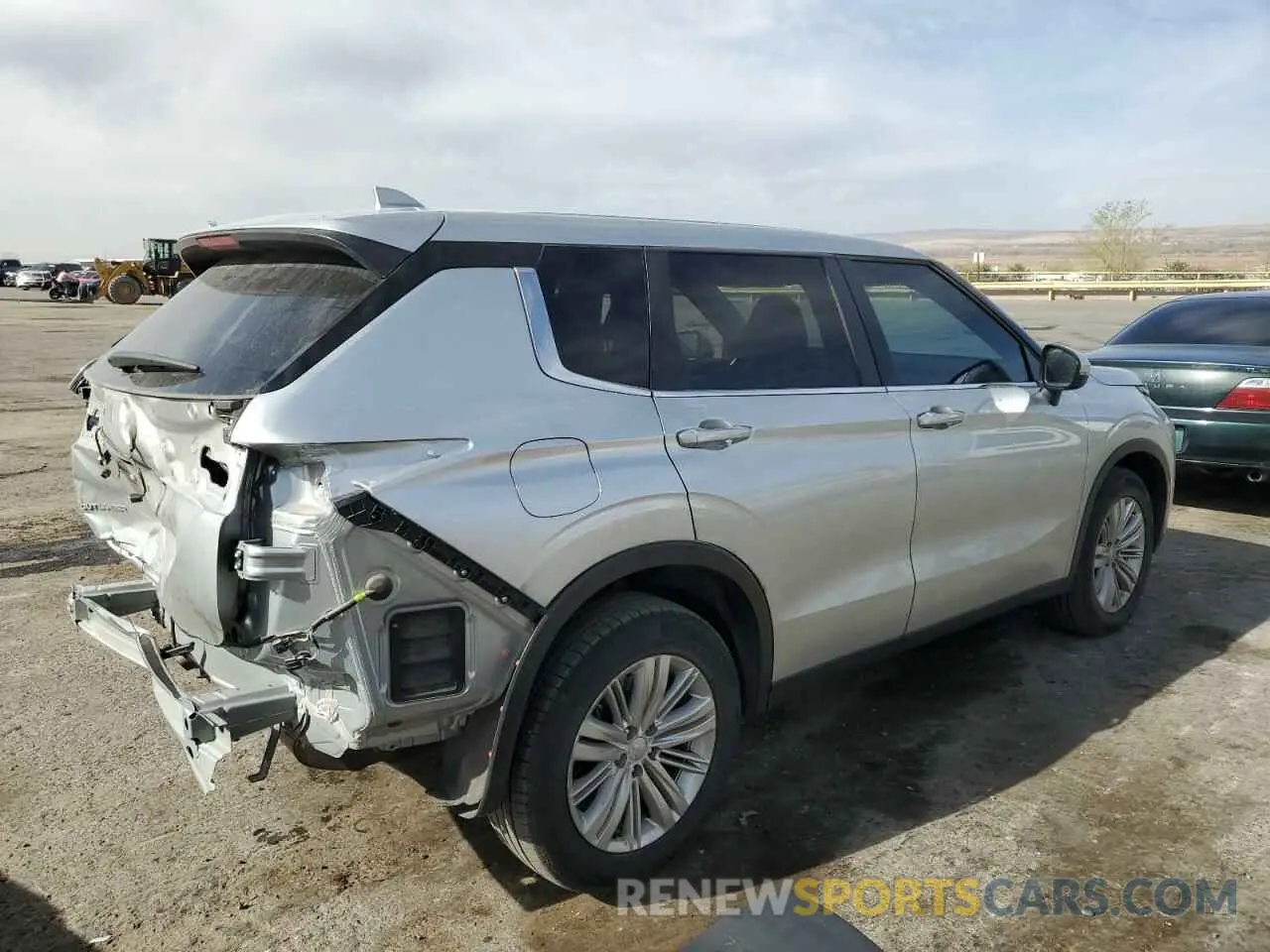 3 Фотография поврежденного автомобиля JA4J3UA84RZ056047 MITSUBISHI OUTLANDER 2024