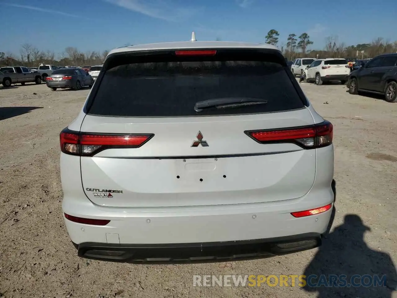 6 Фотография поврежденного автомобиля JA4J3UA84RZ080459 MITSUBISHI OUTLANDER 2024