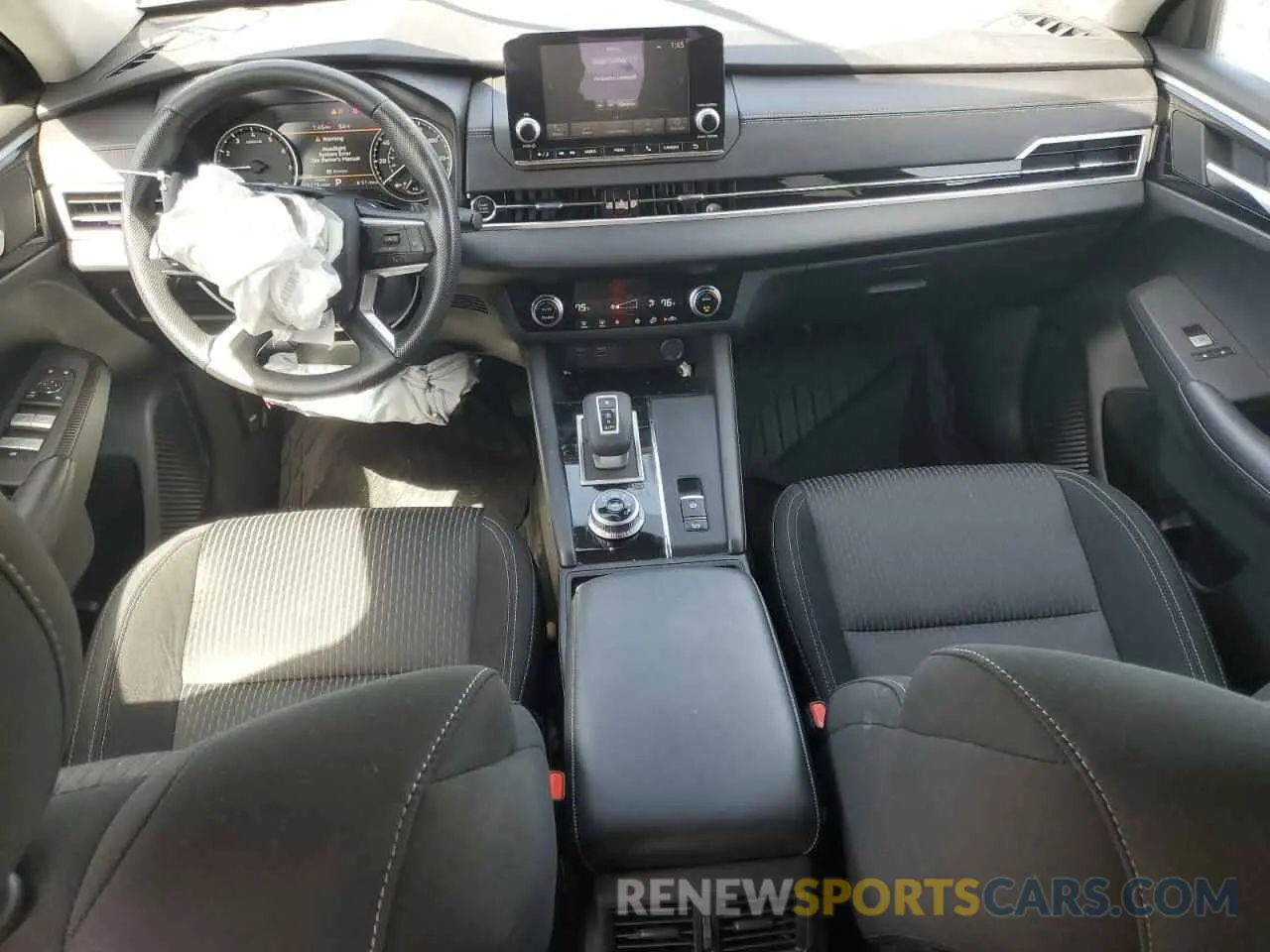 8 Фотография поврежденного автомобиля JA4J3UA87RZ063722 MITSUBISHI OUTLANDER 2024