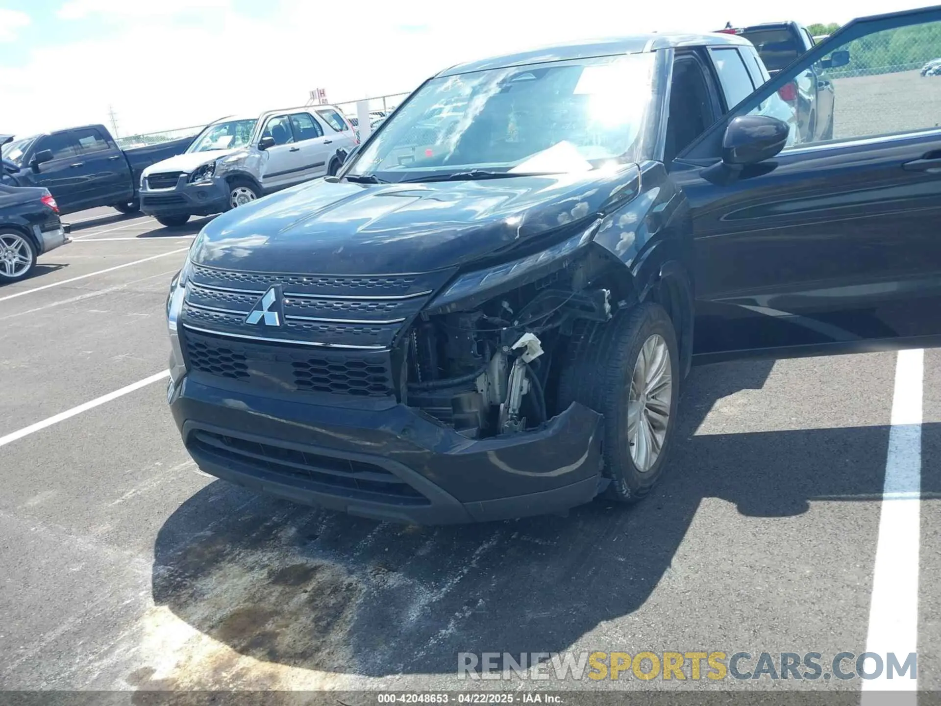 6 Photograph of a damaged car JA4J3UA88RZ028235 MITSUBISHI OUTLANDER 2024