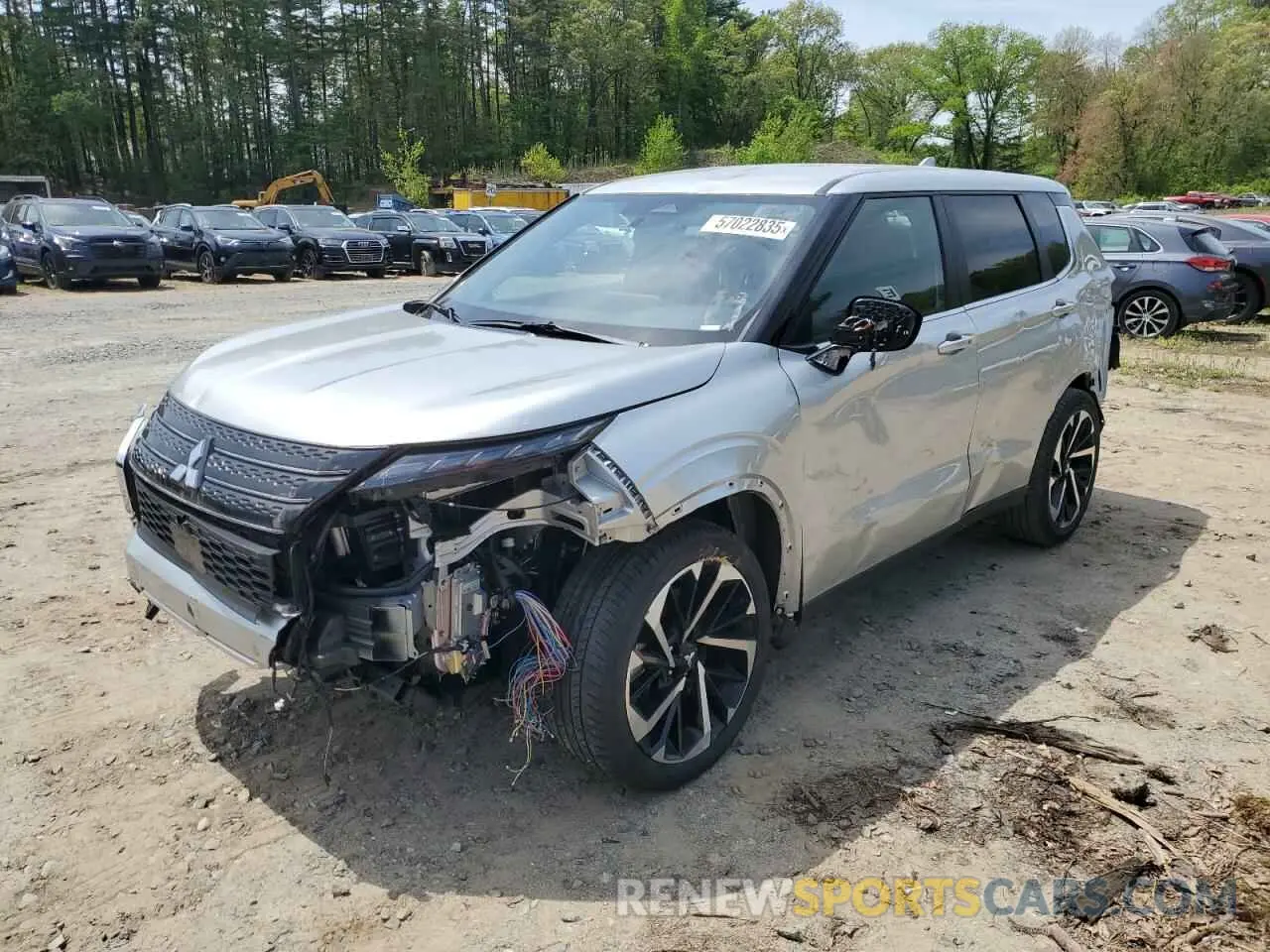 1 Photograph of a damaged car JA4J3VA80RZ049103 MITSUBISHI OUTLANDER 2024