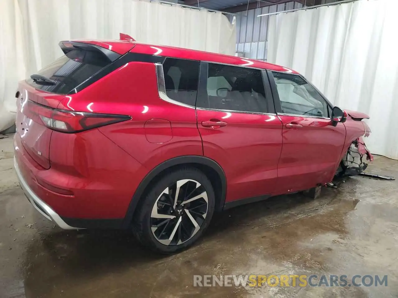 3 Фотография поврежденного автомобиля JA4J3VA83RZ068275 MITSUBISHI OUTLANDER 2024
