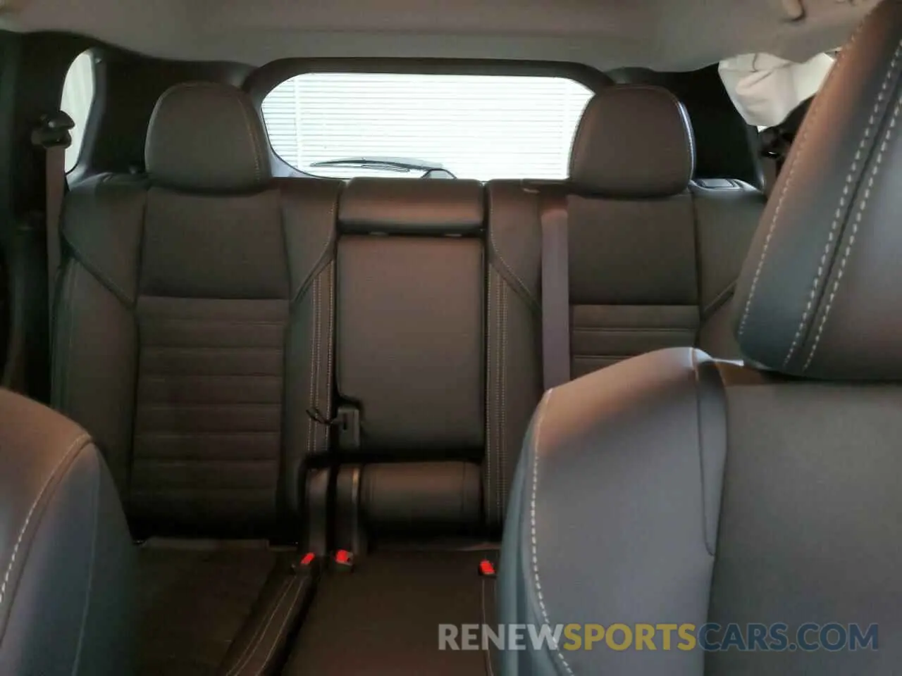 10 Фотография поврежденного автомобиля JA4J3VA83RZ089160 MITSUBISHI OUTLANDER 2024