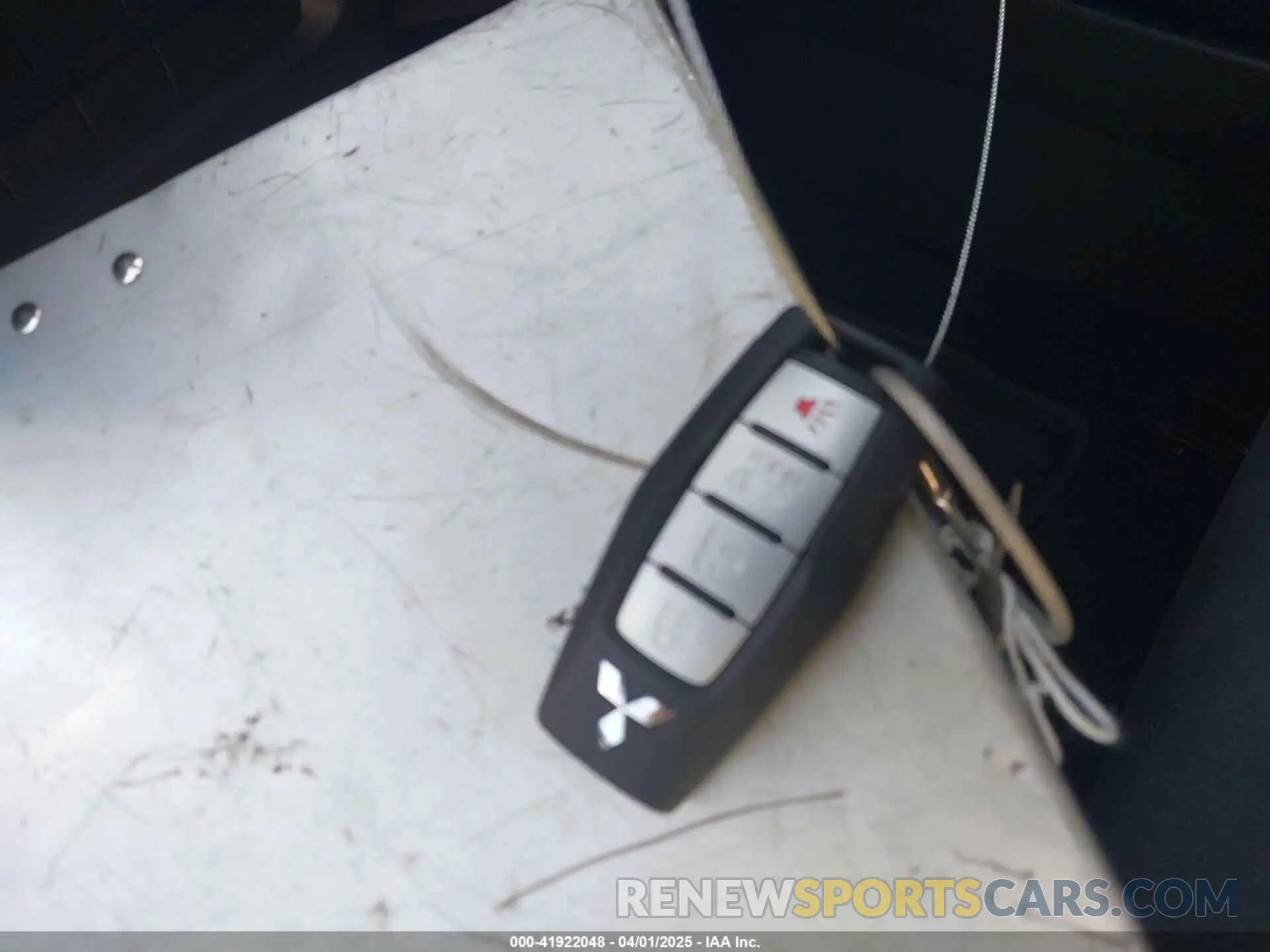 11 Фотография поврежденного автомобиля JA4J3VA85RZ064440 MITSUBISHI OUTLANDER 2024
