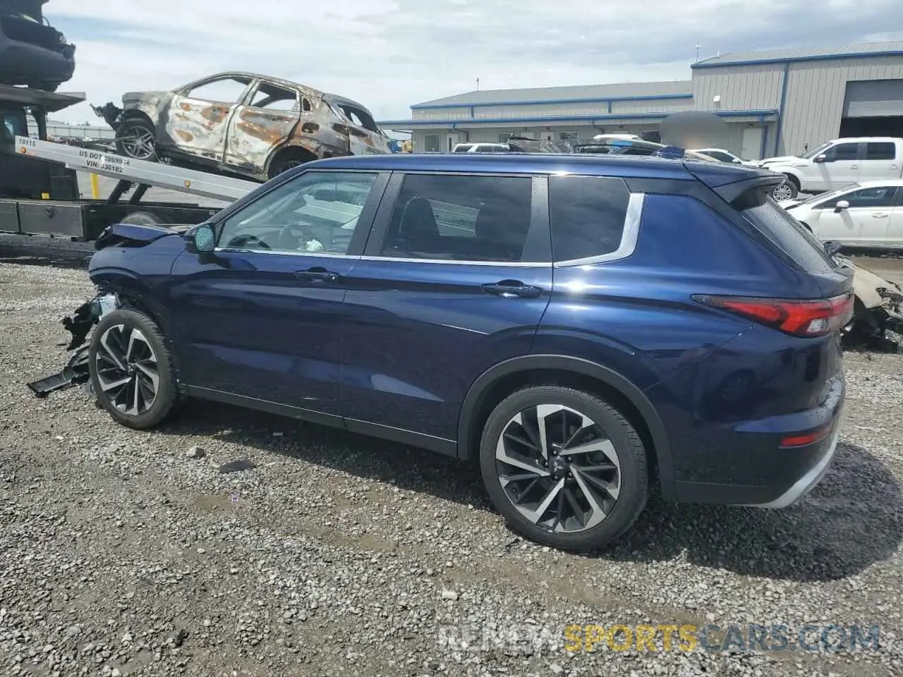 2 Photograph of a damaged car JA4J3VA86RZ017028 MITSUBISHI OUTLANDER 2024
