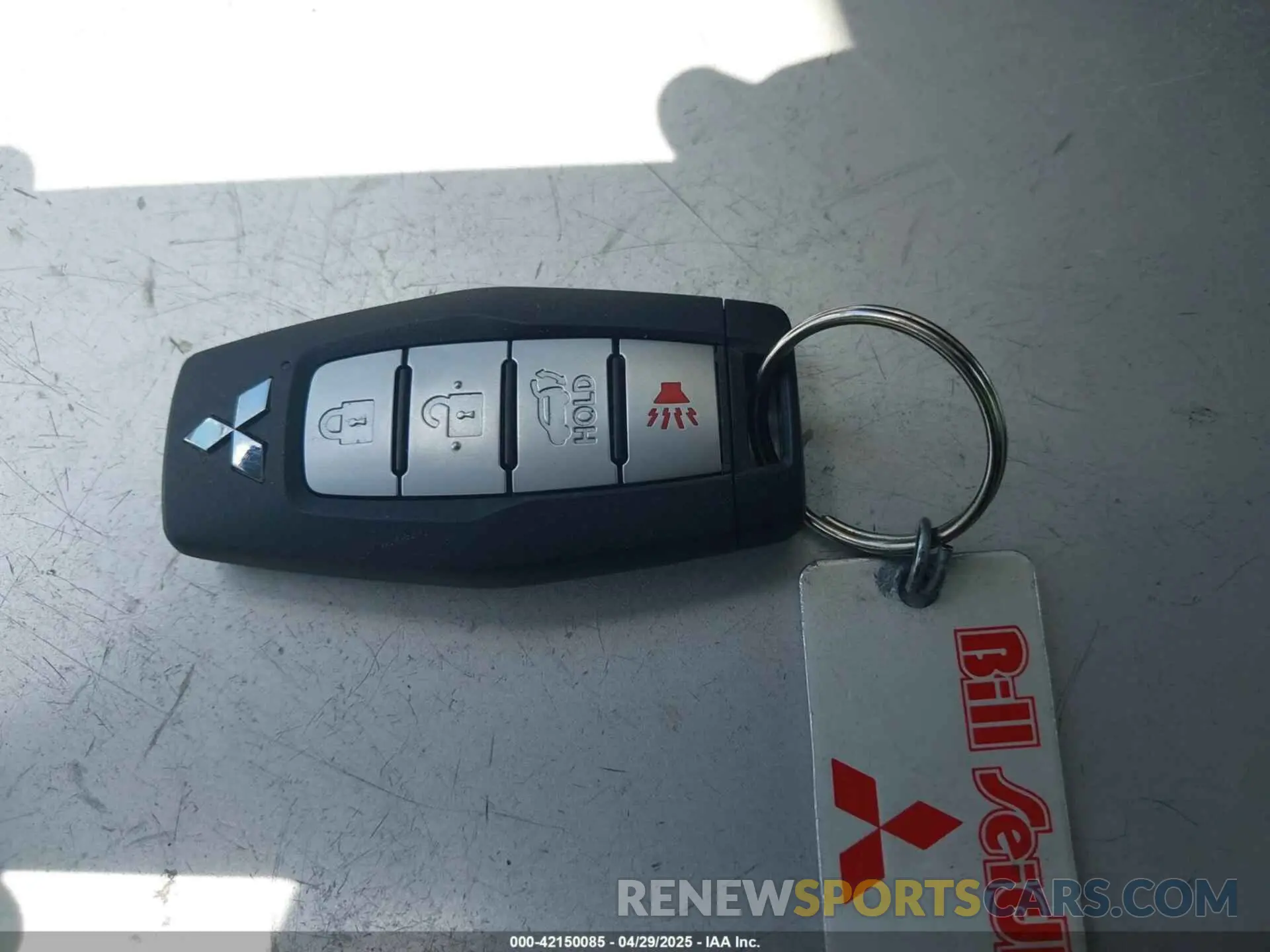 11 Фотография поврежденного автомобиля JA4J3VA87RZ012811 MITSUBISHI OUTLANDER 2024