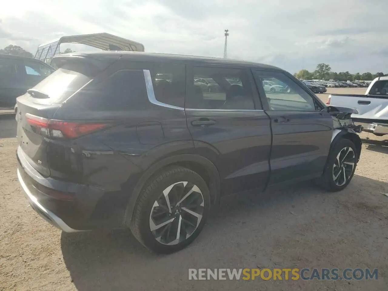 3 Photograph of a damaged car JA4J3VA87RZ067534 MITSUBISHI OUTLANDER 2024