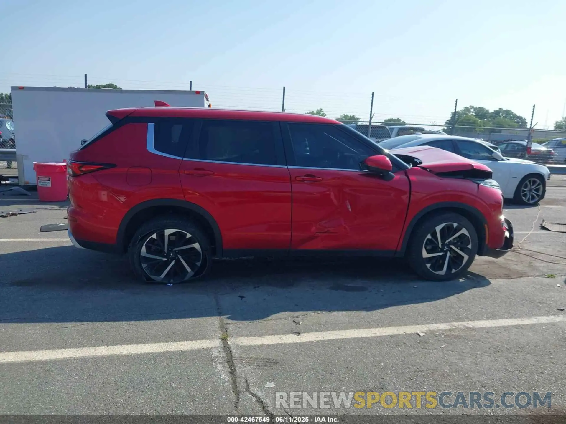 14 Photograph of a damaged car JA4J3VA89RZ017041 MITSUBISHI OUTLANDER 2024