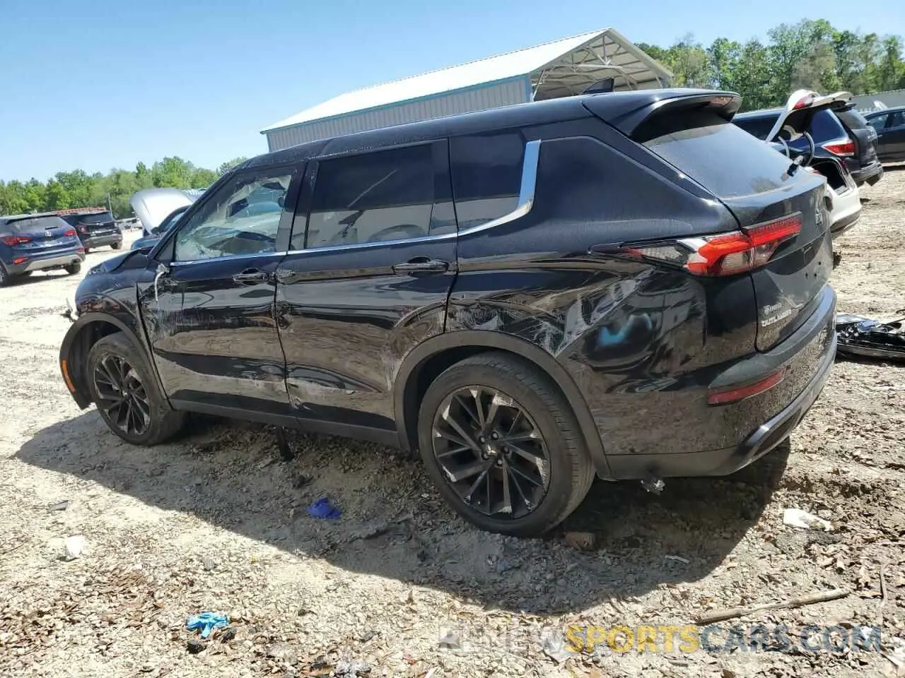 2 Фотография поврежденного автомобиля JA4J3VA8XRZ016044 MITSUBISHI OUTLANDER 2024
