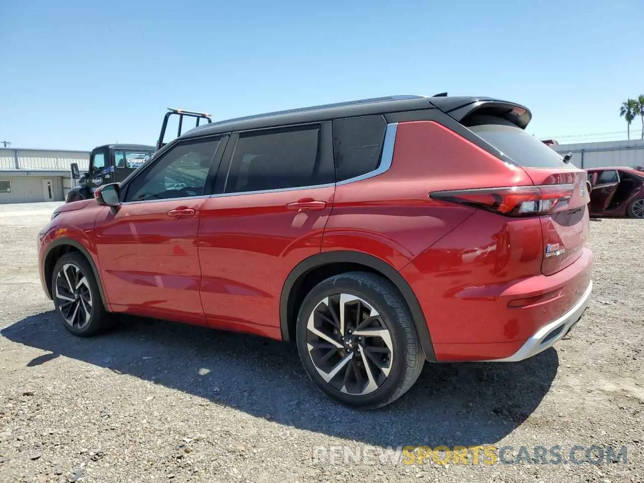 2 Фотография поврежденного автомобиля JA4J3WA82RZ003570 MITSUBISHI OUTLANDER 2024