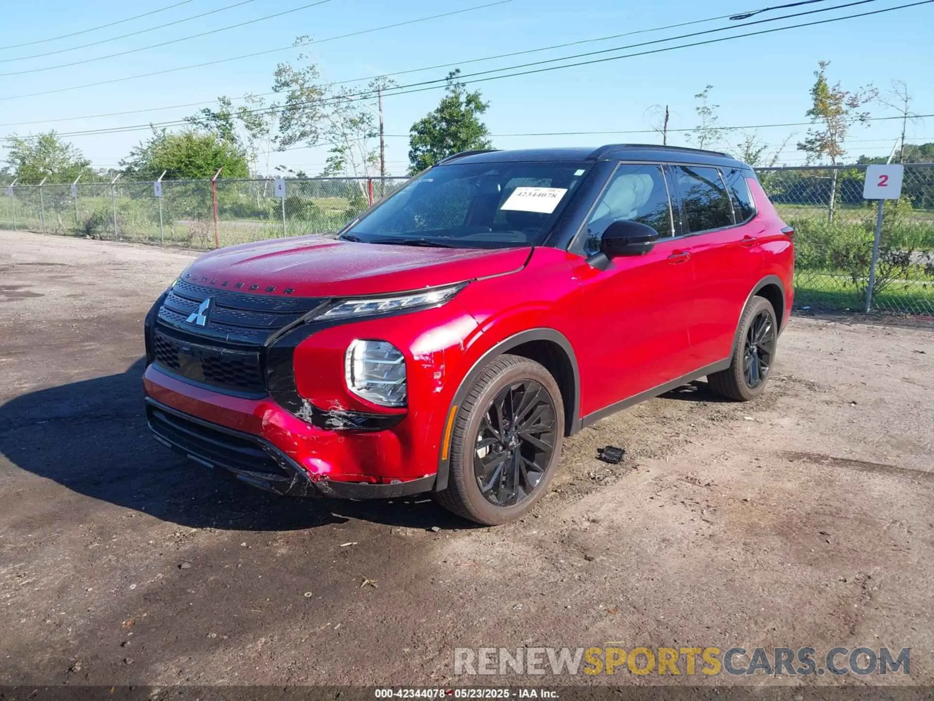 2 Фотография поврежденного автомобиля JA4J3WA85RZ079008 MITSUBISHI OUTLANDER 2024