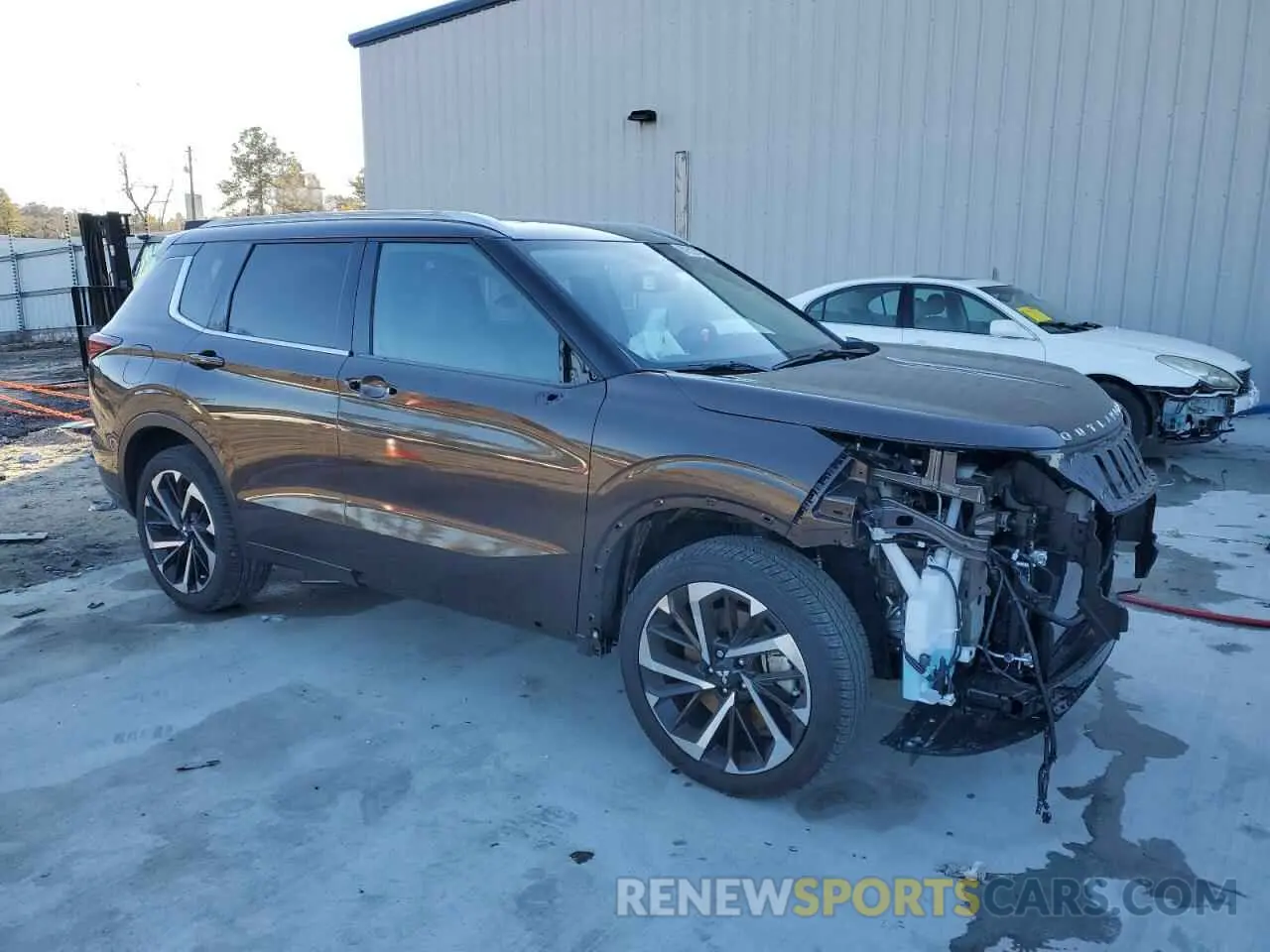 4 Фотография поврежденного автомобиля JA4J3WA8XRZ047106 MITSUBISHI OUTLANDER 2024