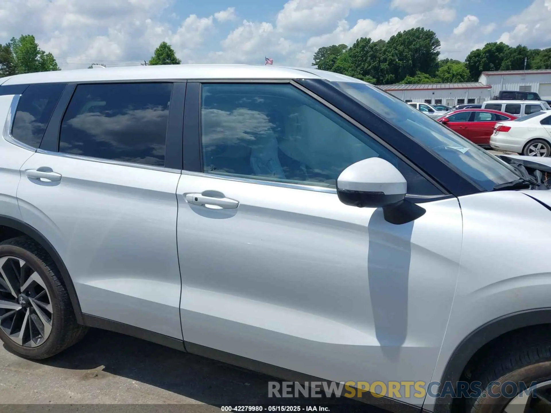 13 Photograph of a damaged car JA4J4VA81RZ010209 MITSUBISHI OUTLANDER 2024