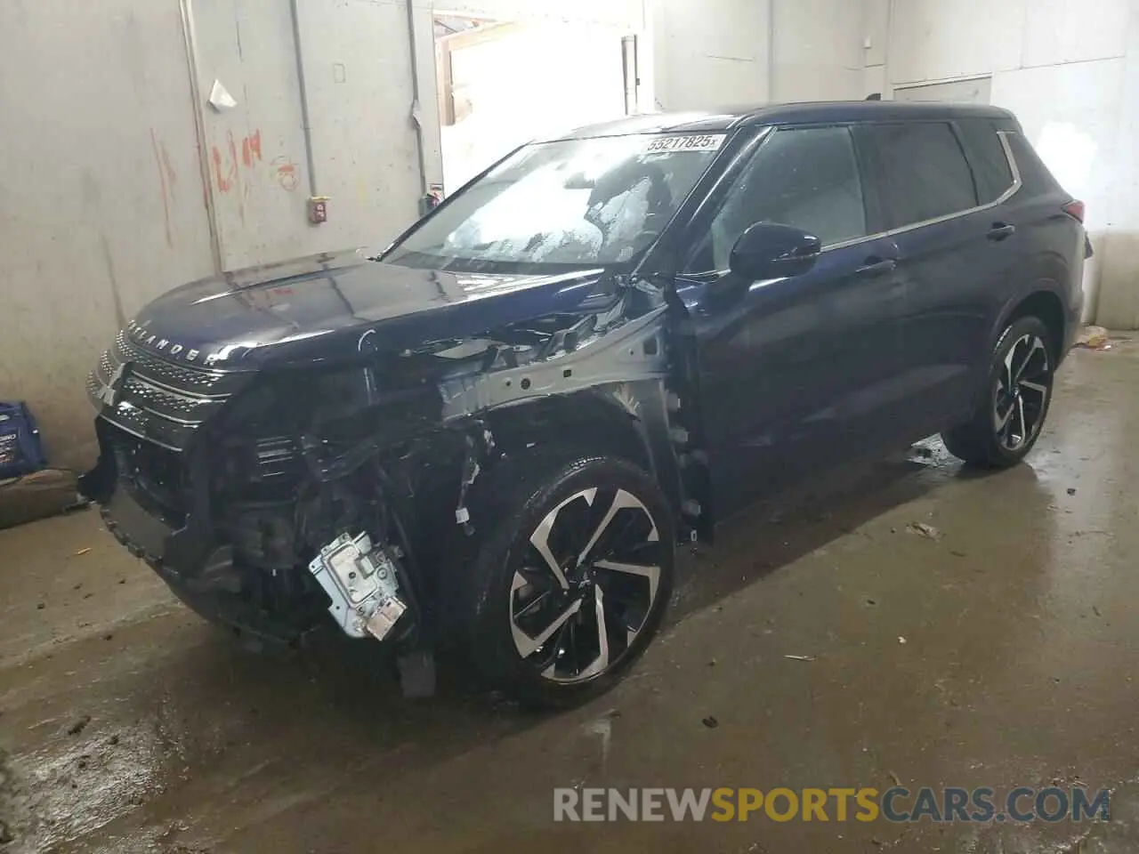 1 Photograph of a damaged car JA4J4VA84RZ011077 MITSUBISHI OUTLANDER 2024