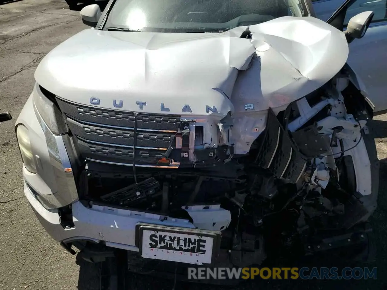13 Photograph of a damaged car JA4J4VA84RZ079041 MITSUBISHI OUTLANDER 2024