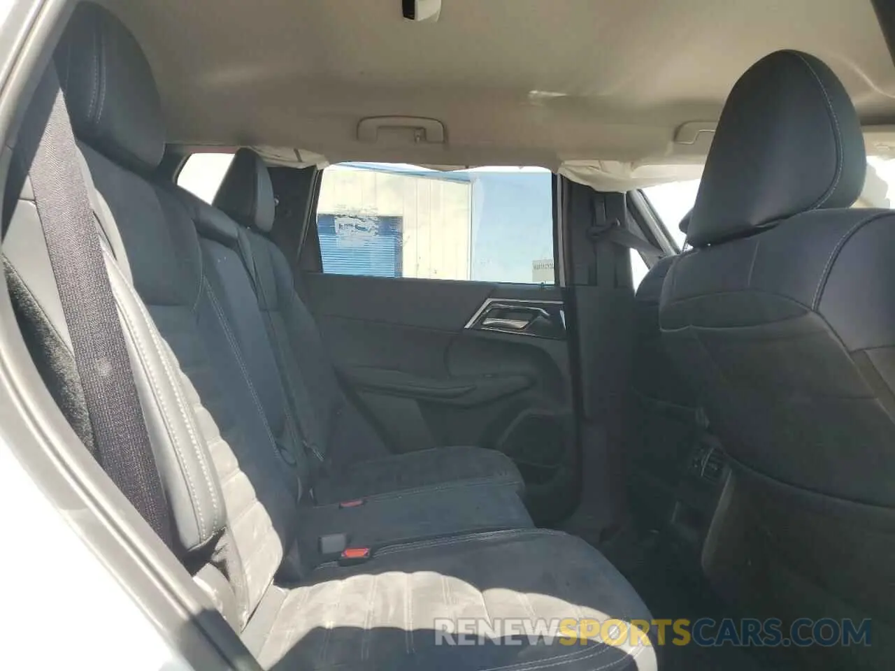 11 Photograph of a damaged car JA4J4VA84RZ082019 MITSUBISHI OUTLANDER 2024