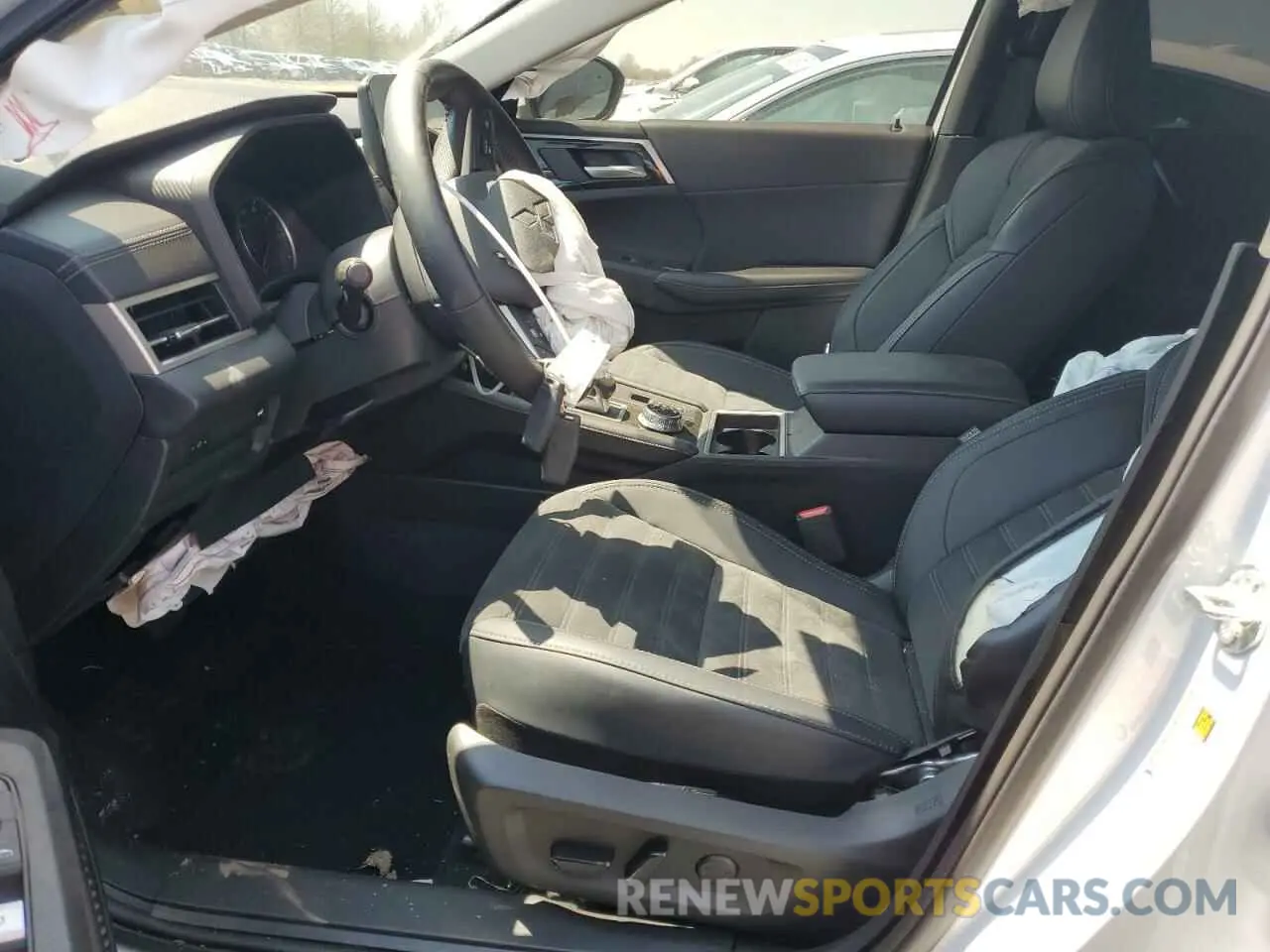 7 Photograph of a damaged car JA4J4VA84RZ083669 MITSUBISHI OUTLANDER 2024