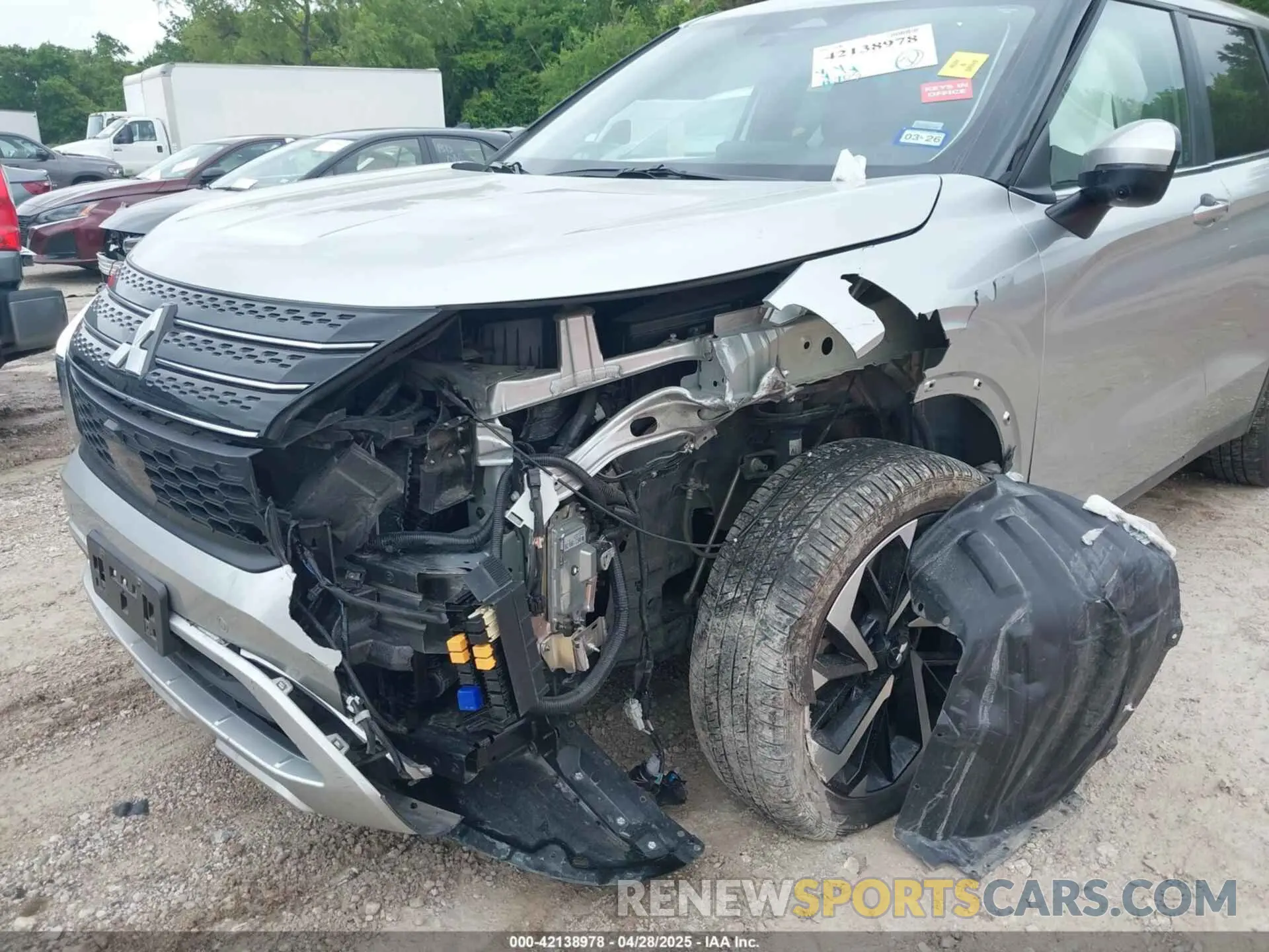 6 Фотография поврежденного автомобиля JA4J4VA85RZ050308 MITSUBISHI OUTLANDER 2024
