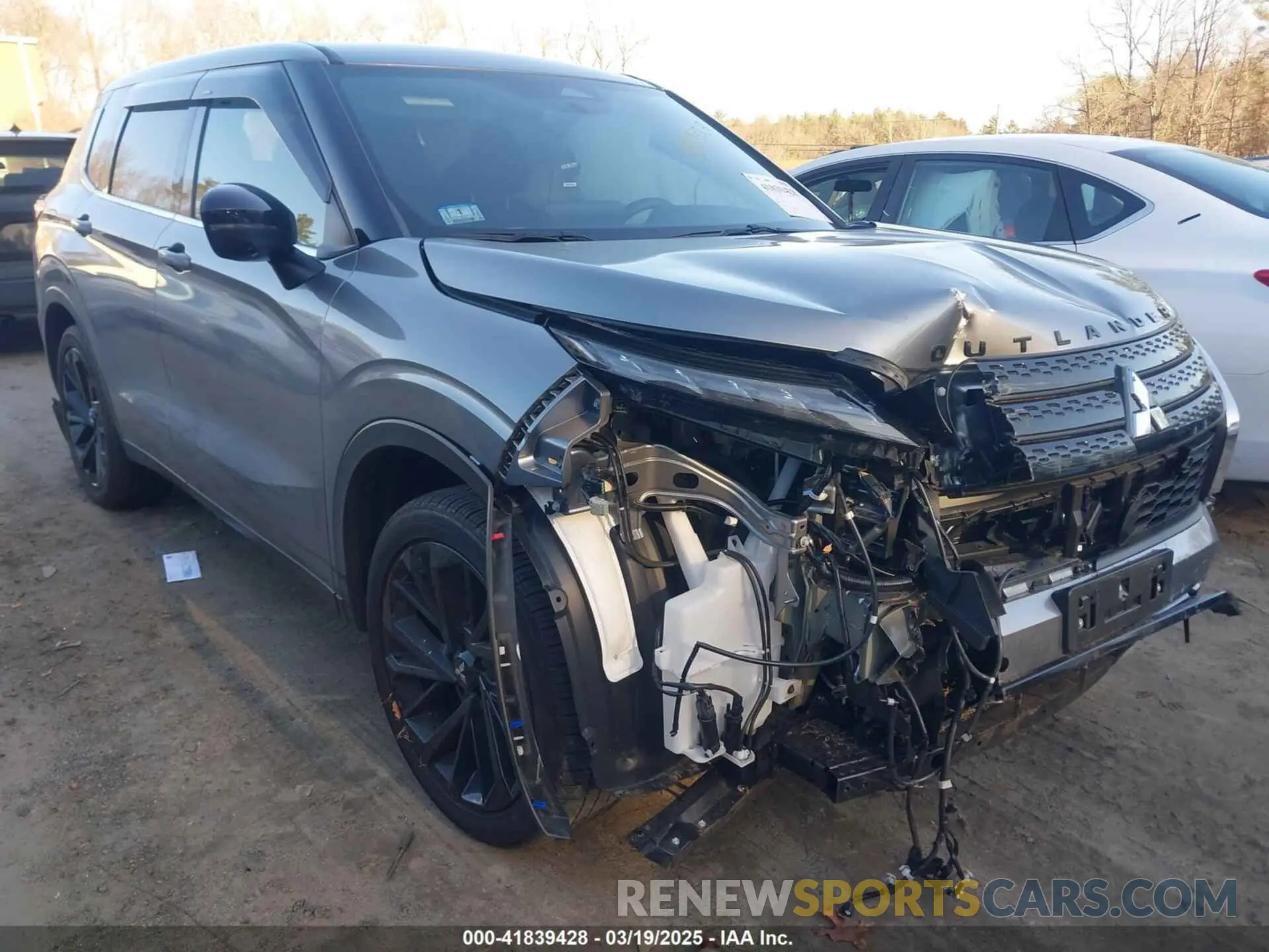 1 Photograph of a damaged car JA4J4VA86RZ035493 MITSUBISHI OUTLANDER 2024