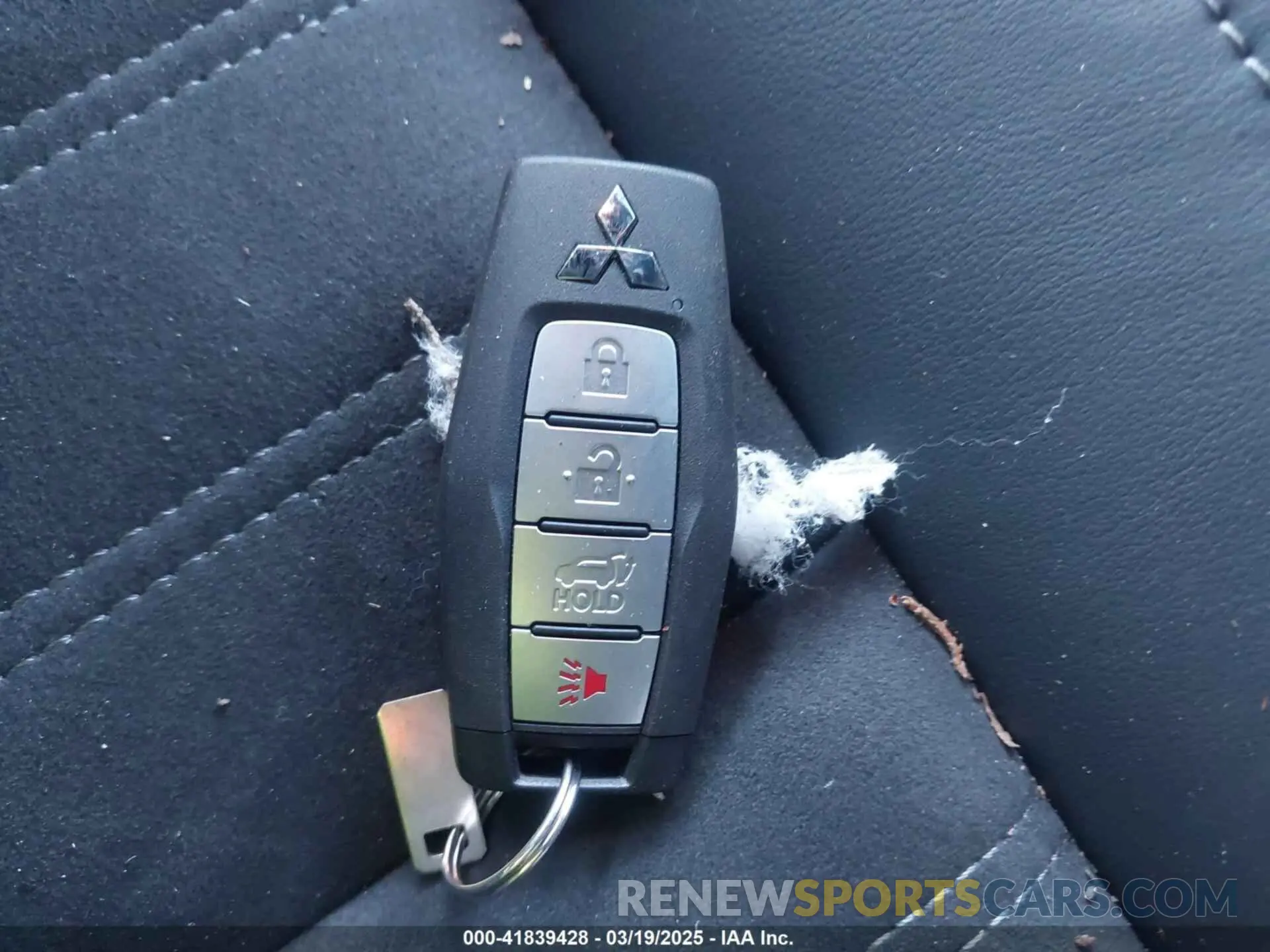11 Photograph of a damaged car JA4J4VA86RZ035493 MITSUBISHI OUTLANDER 2024