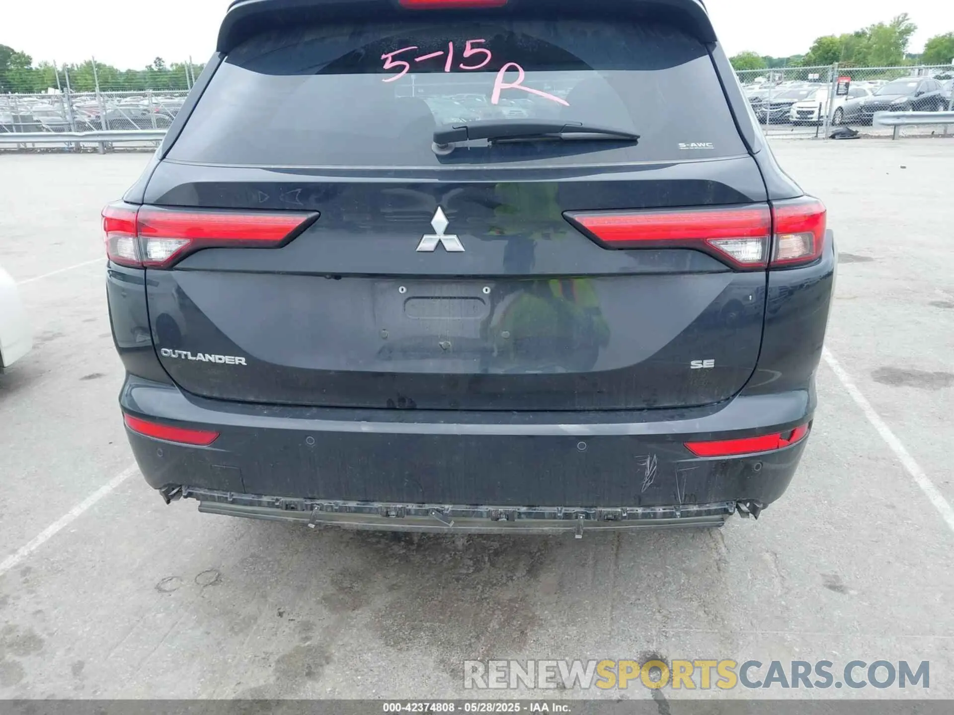 17 Фотография поврежденного автомобиля JA4J4VA86RZ039124 MITSUBISHI OUTLANDER 2024