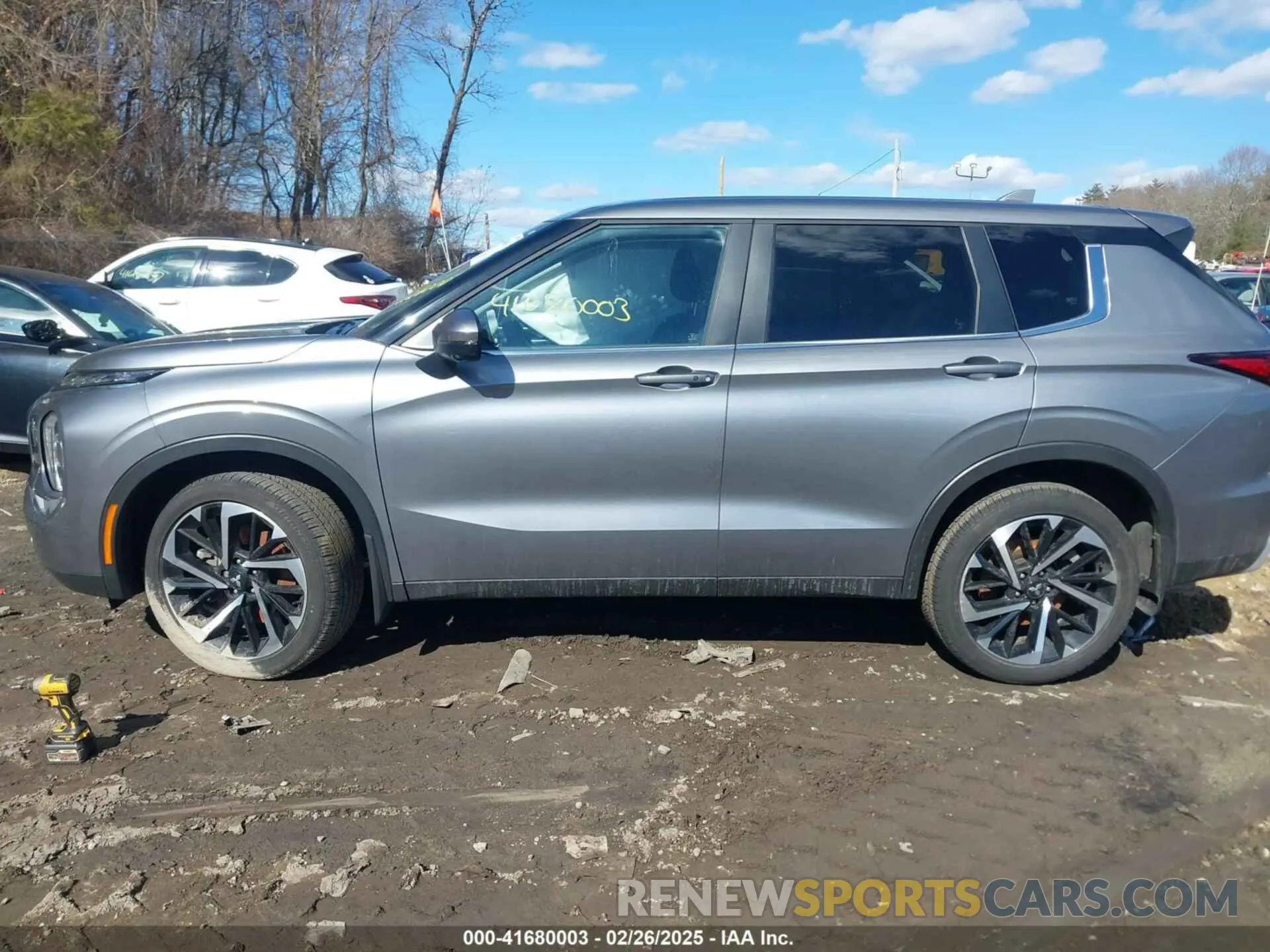 13 Фотография поврежденного автомобиля JA4J4VA87RZ012787 MITSUBISHI OUTLANDER 2024