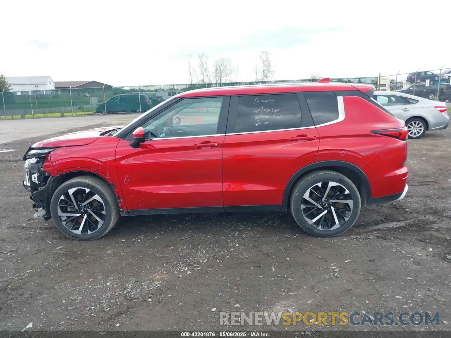 14 Photograph of a damaged car JA4J4VA87RZ045188 MITSUBISHI OUTLANDER 2024