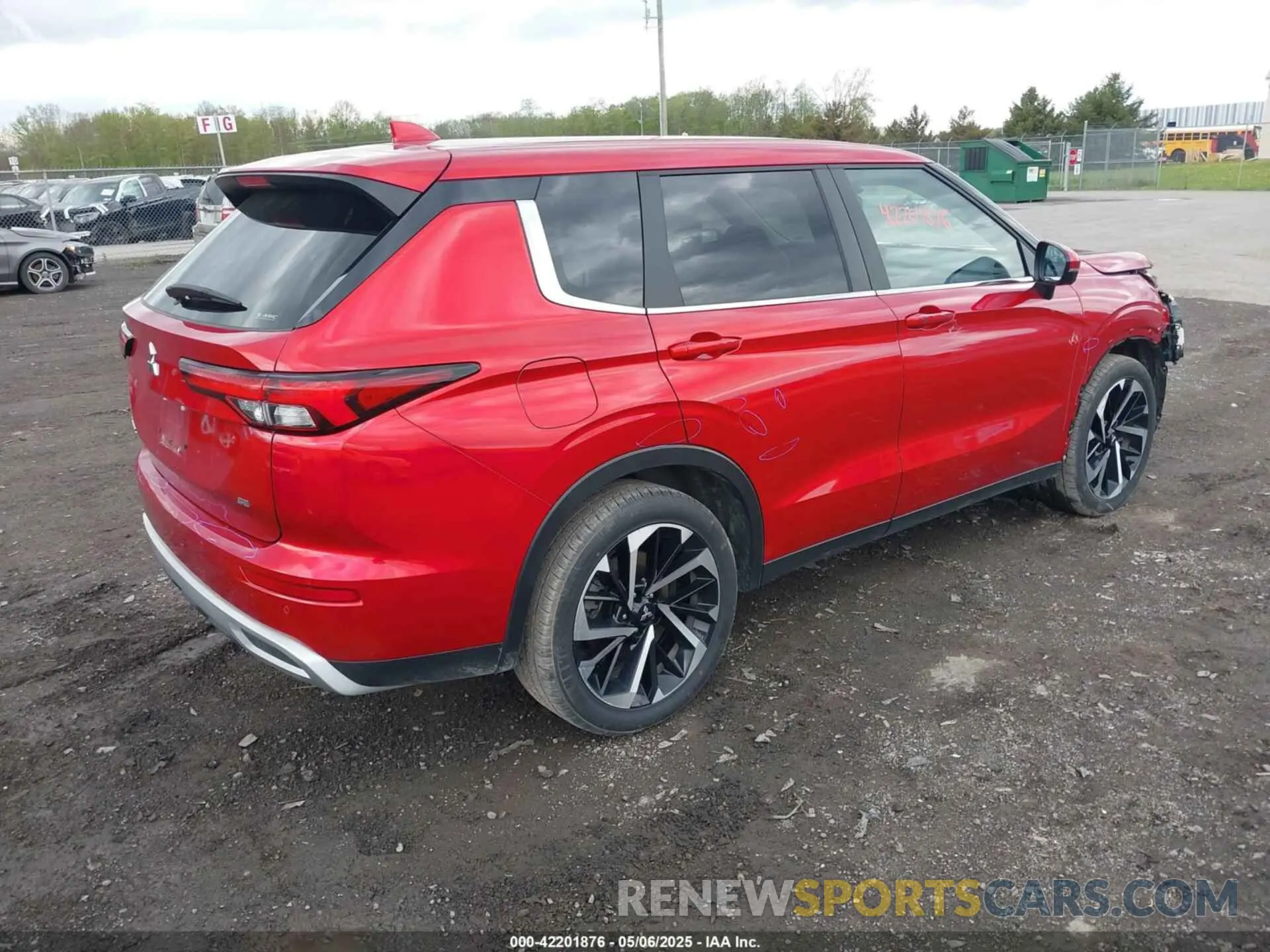 4 Photograph of a damaged car JA4J4VA87RZ045188 MITSUBISHI OUTLANDER 2024