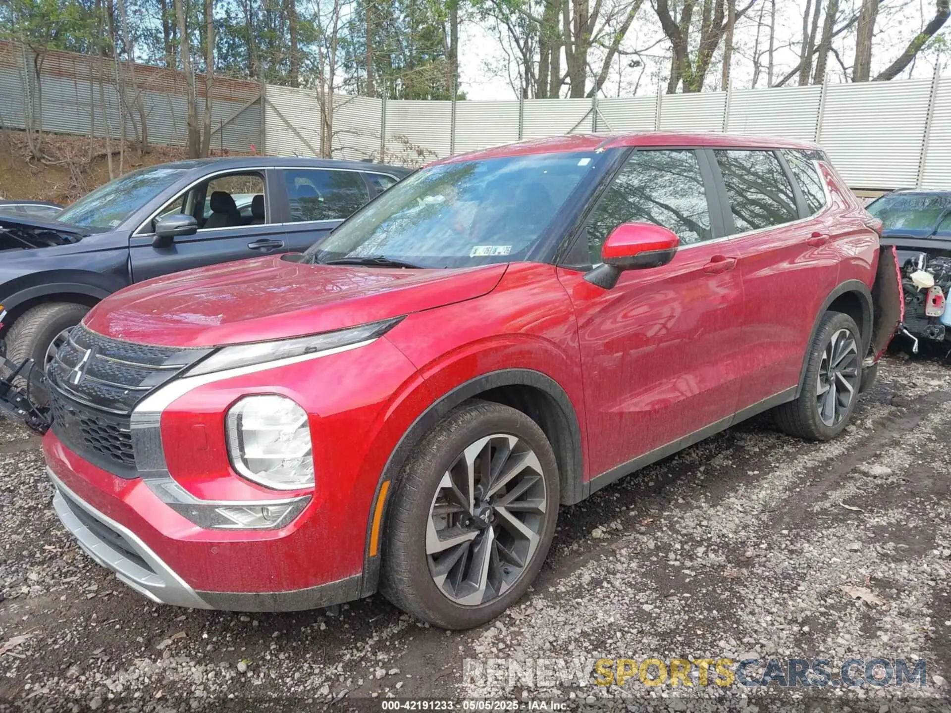 2 Фотография поврежденного автомобиля JA4J4VA87RZ052447 MITSUBISHI OUTLANDER 2024
