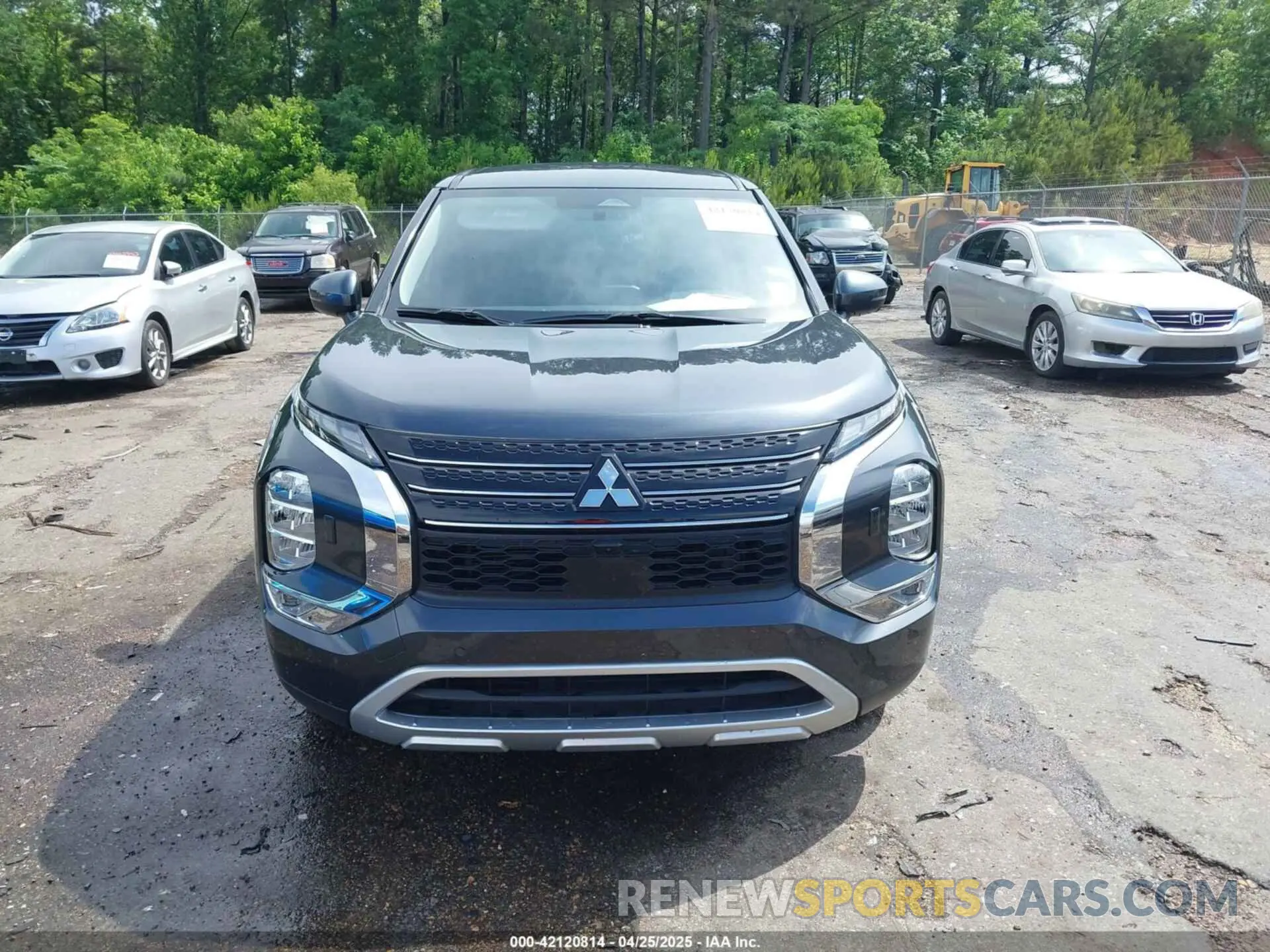 12 Photograph of a damaged car JA4J4VA87RZ071922 MITSUBISHI OUTLANDER 2024
