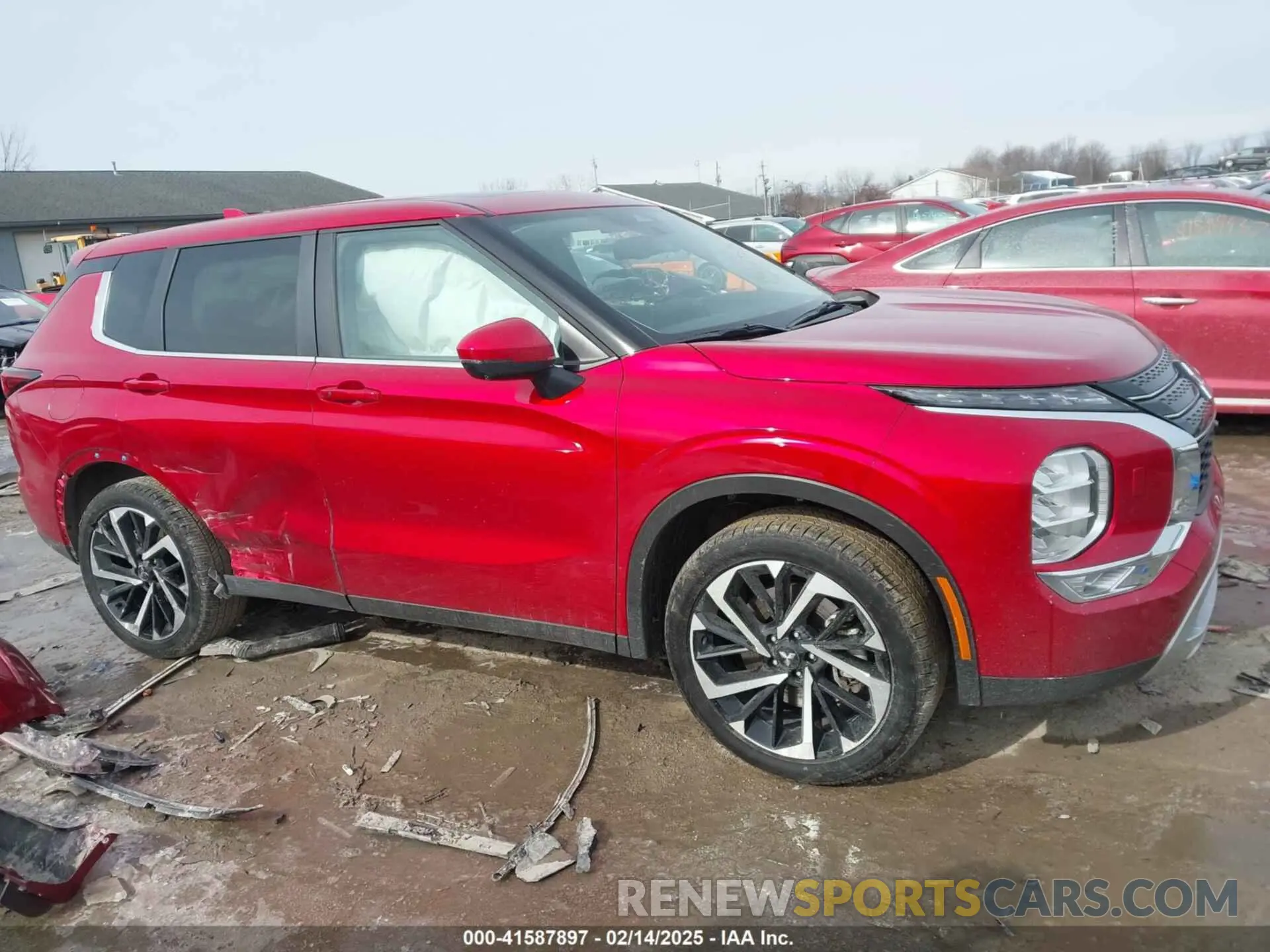 13 Фотография поврежденного автомобиля JA4J4VA88RZ025614 MITSUBISHI OUTLANDER 2024