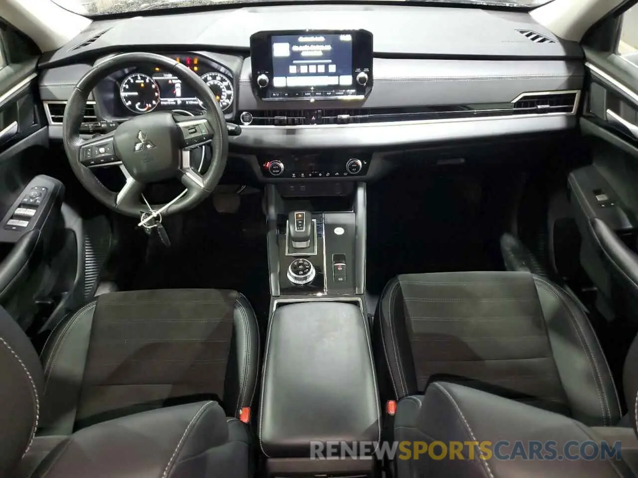 8 Photograph of a damaged car JA4J4VA88RZ059536 MITSUBISHI OUTLANDER 2024