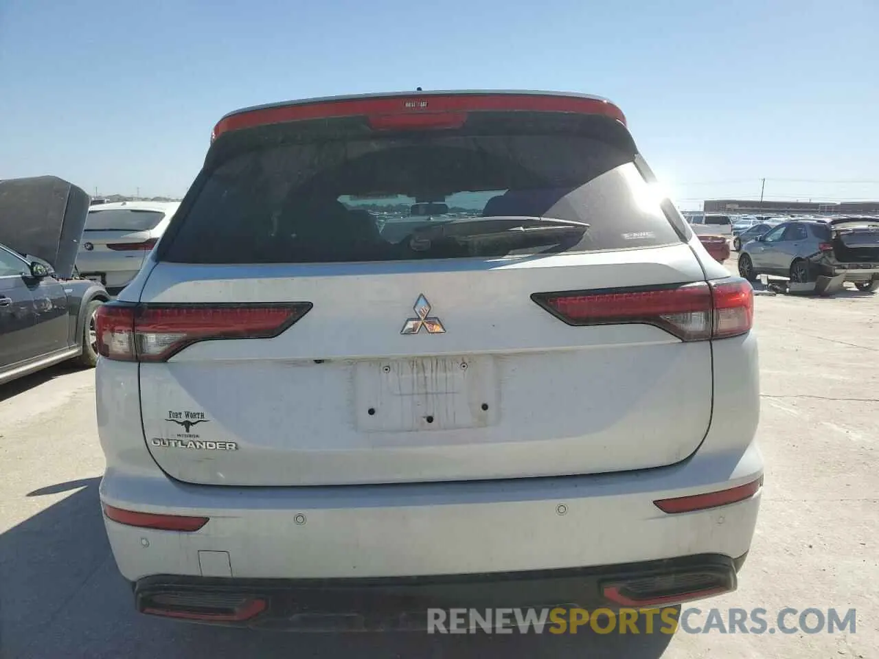 6 Photograph of a damaged car JA4J4VA88RZ087482 MITSUBISHI OUTLANDER 2024