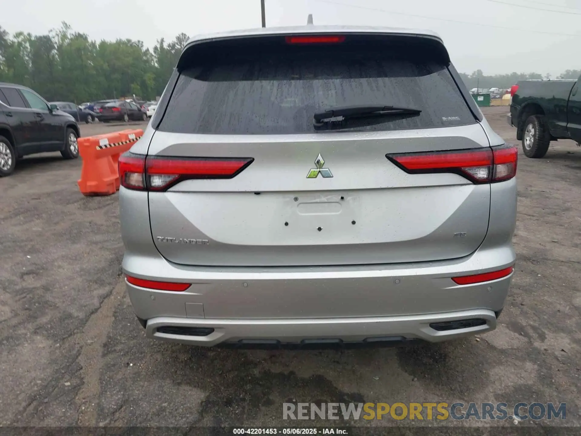 16 Фотография поврежденного автомобиля JA4J4VA89RZ021832 MITSUBISHI OUTLANDER 2024