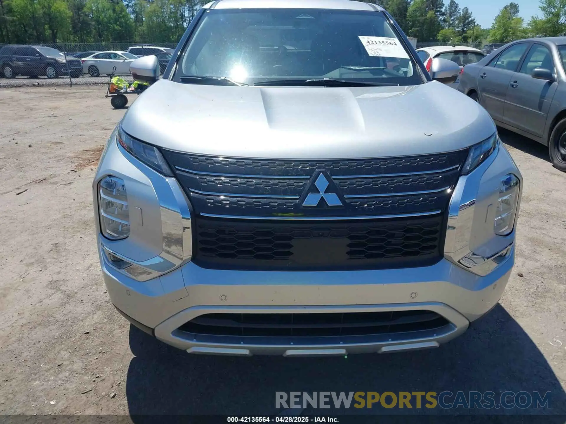 12 Фотография поврежденного автомобиля JA4J4VA89RZ071176 MITSUBISHI OUTLANDER 2024