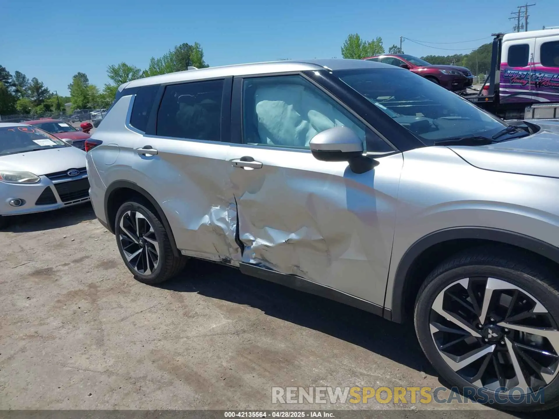 6 Фотография поврежденного автомобиля JA4J4VA89RZ071176 MITSUBISHI OUTLANDER 2024