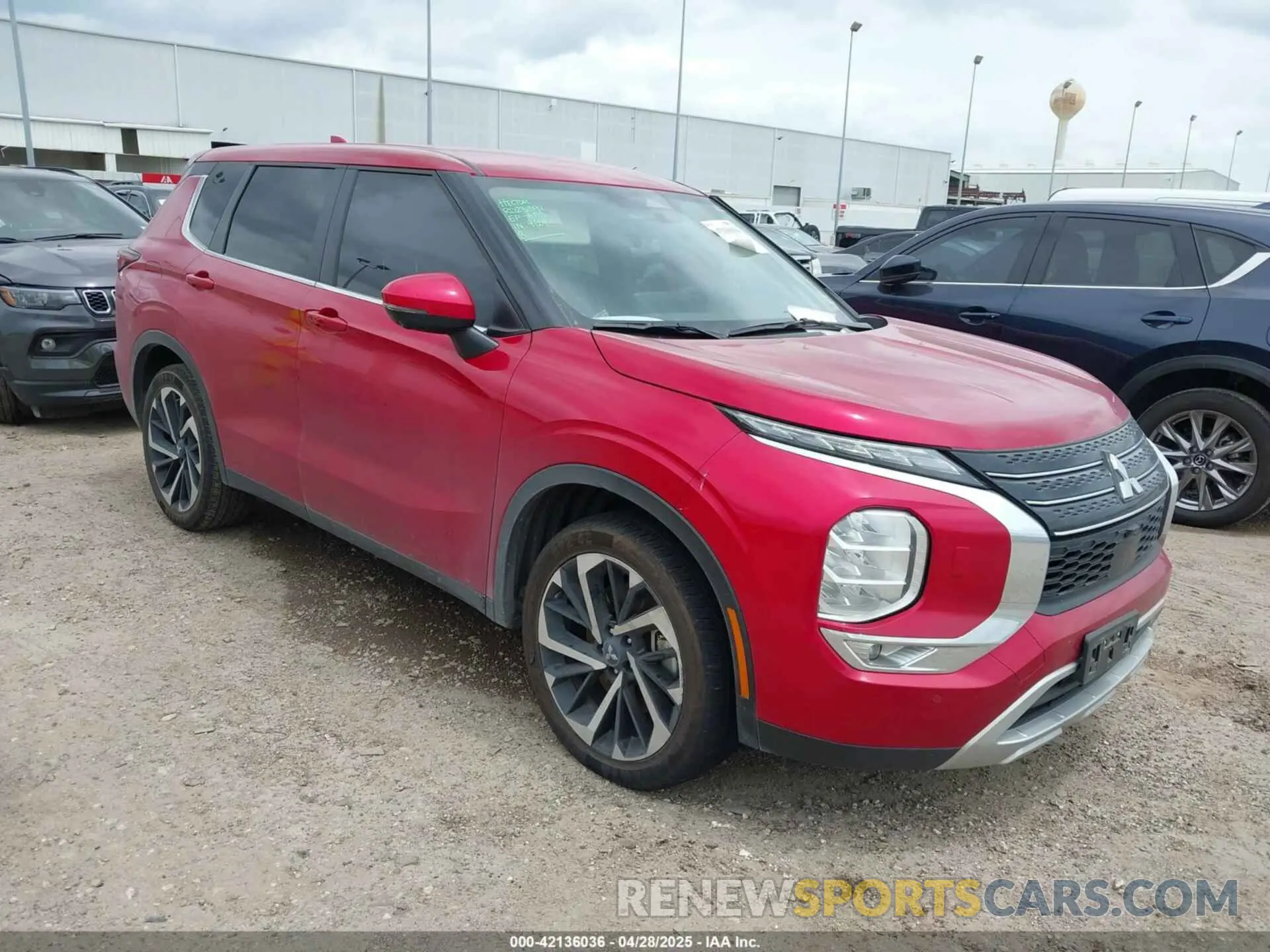 1 Фотография поврежденного автомобиля JA4J4VA8XRZ062048 MITSUBISHI OUTLANDER 2024