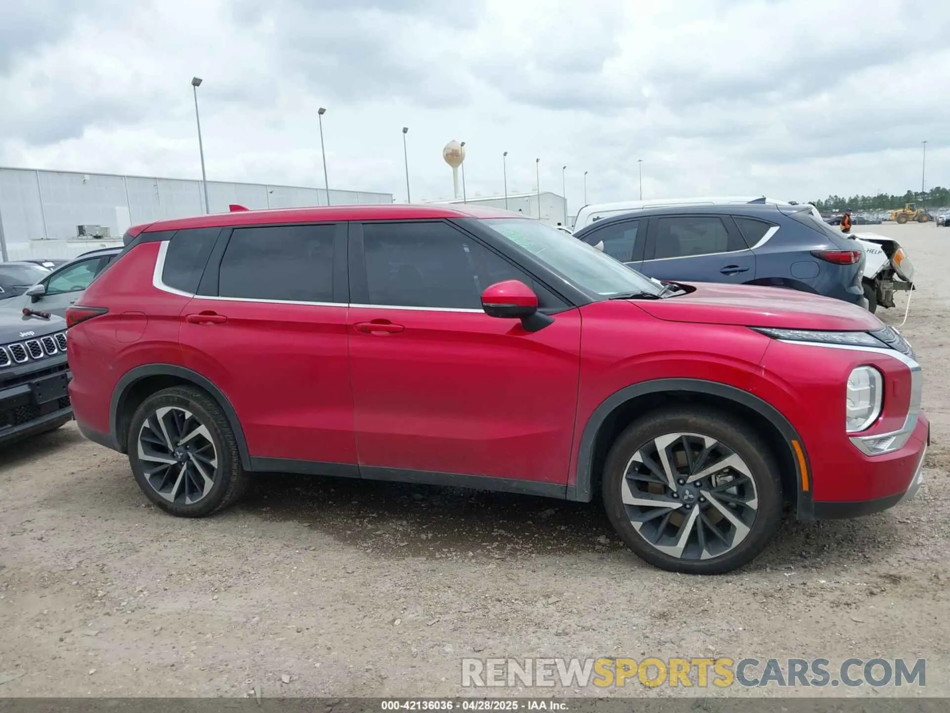 13 Фотография поврежденного автомобиля JA4J4VA8XRZ062048 MITSUBISHI OUTLANDER 2024