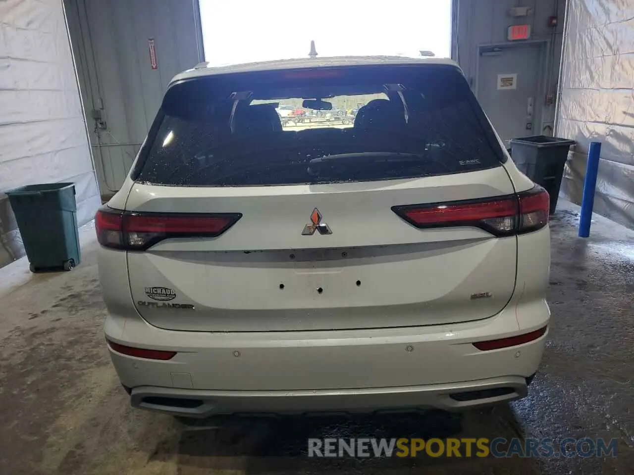 6 Фотография поврежденного автомобиля JA4J4WA82RZ008927 MITSUBISHI OUTLANDER 2024