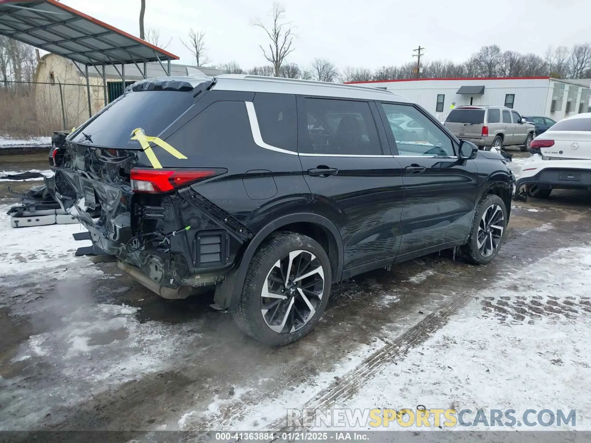 4 Фотография поврежденного автомобиля JA4J4WA87RZ030521 MITSUBISHI OUTLANDER 2024