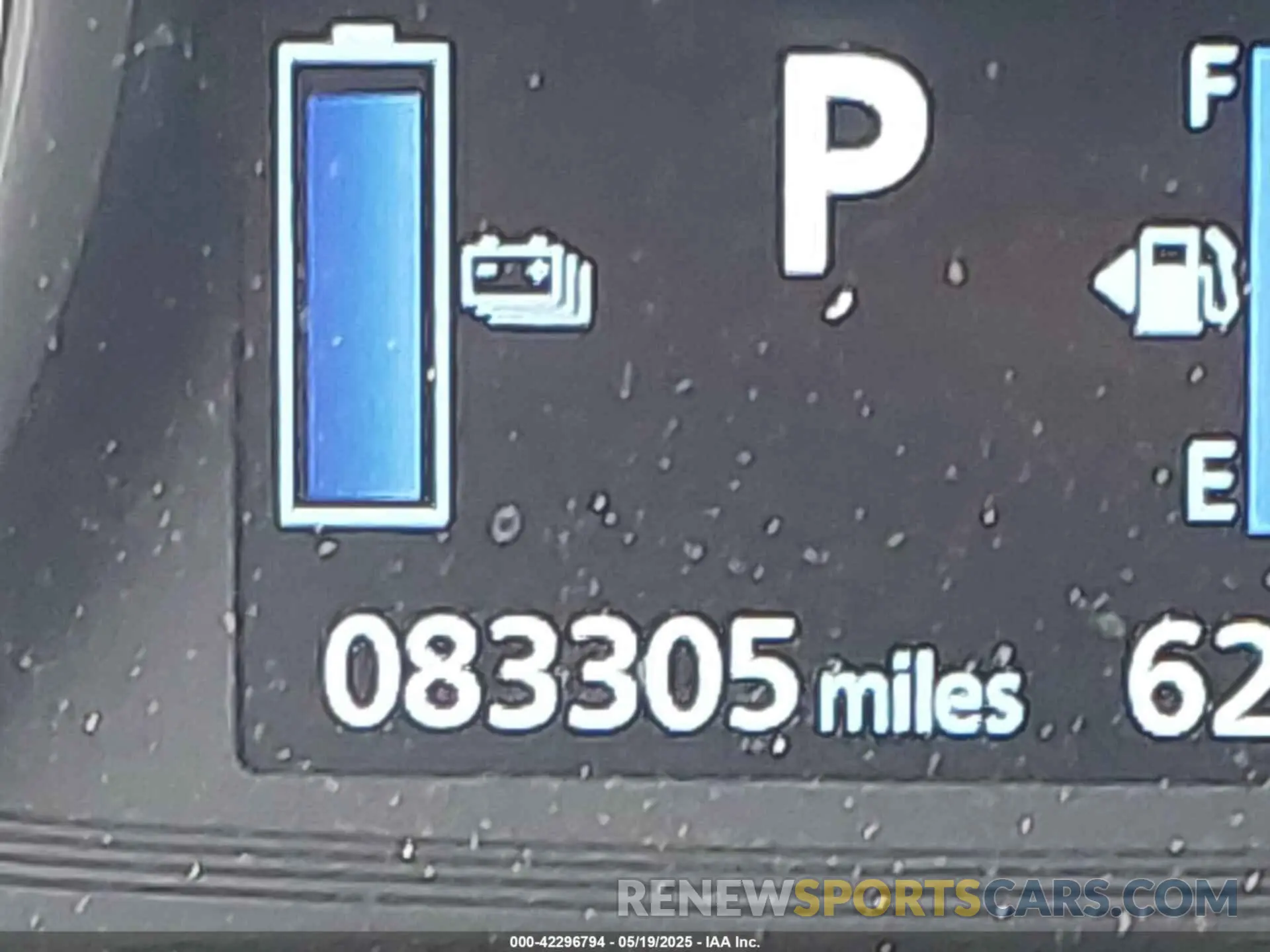 15 Photograph of a damaged car JA4J24A53KZ053560 MITSUBISHI OUTLANDER PHEV 2019