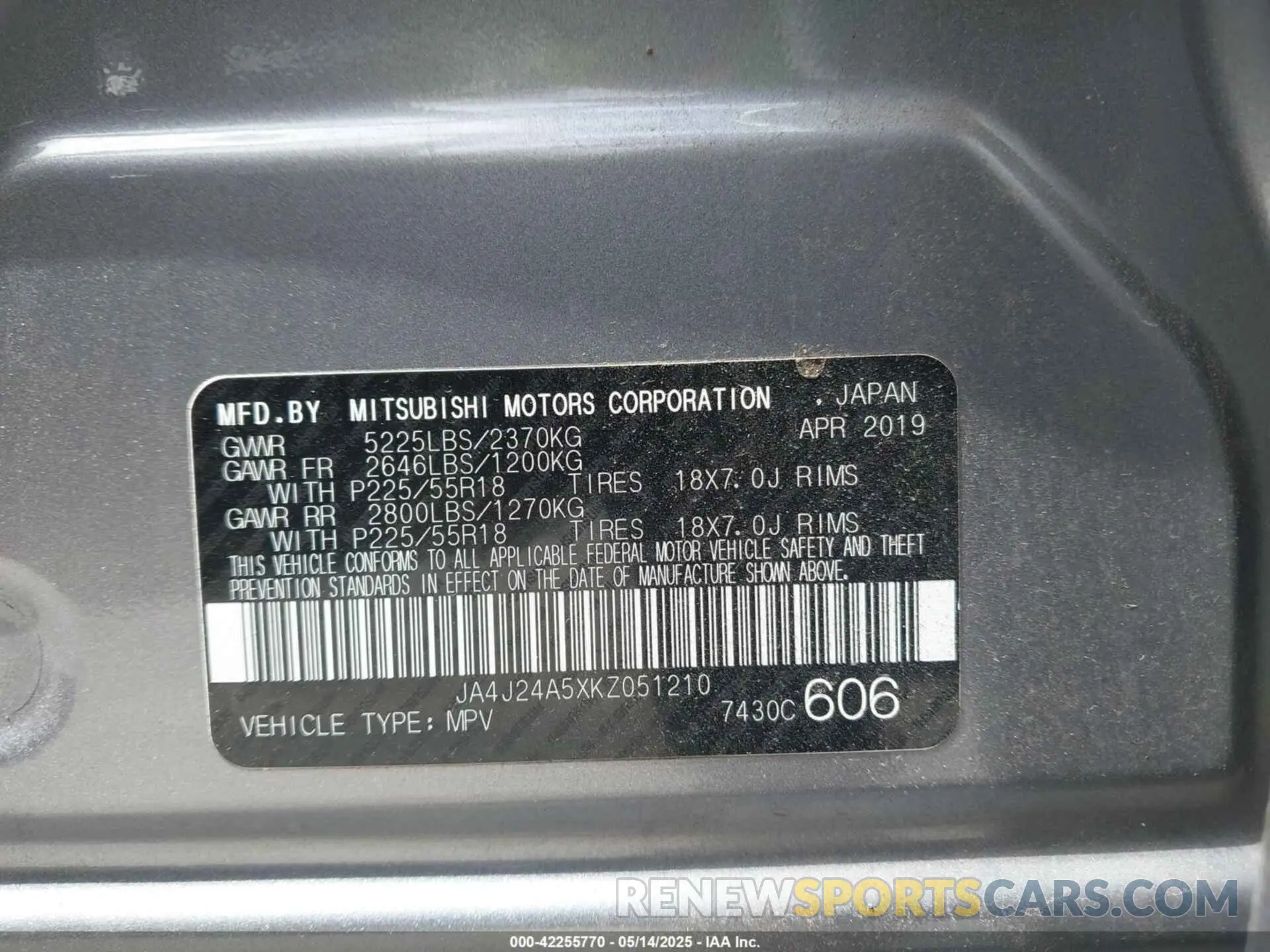 9 Photograph of a damaged car JA4J24A5XKZ051210 MITSUBISHI OUTLANDER PHEV 2019