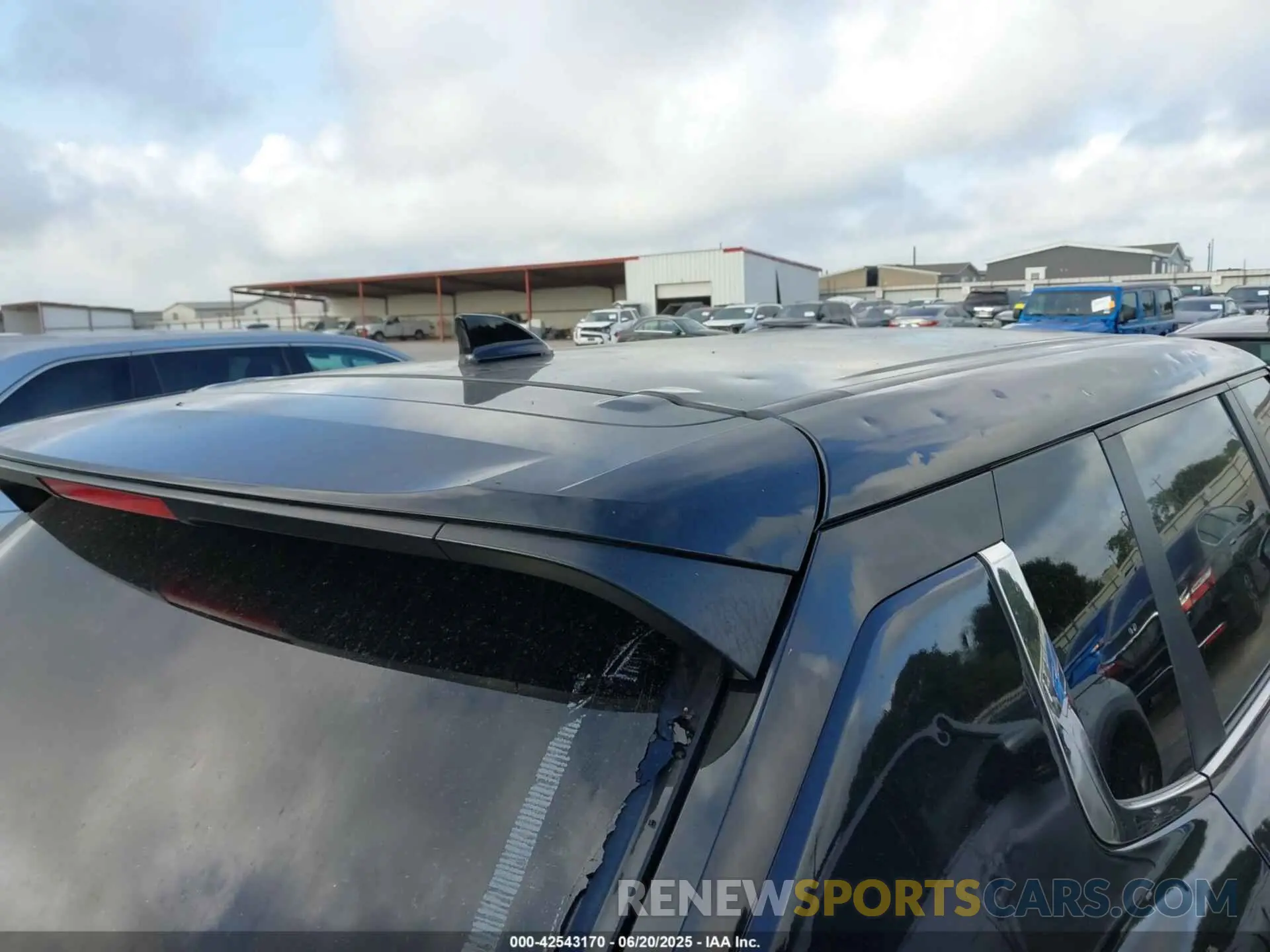 20 Photograph of a damaged car JA4T5UA97PZ058755 MITSUBISHI OUTLANDER PHEV 2023