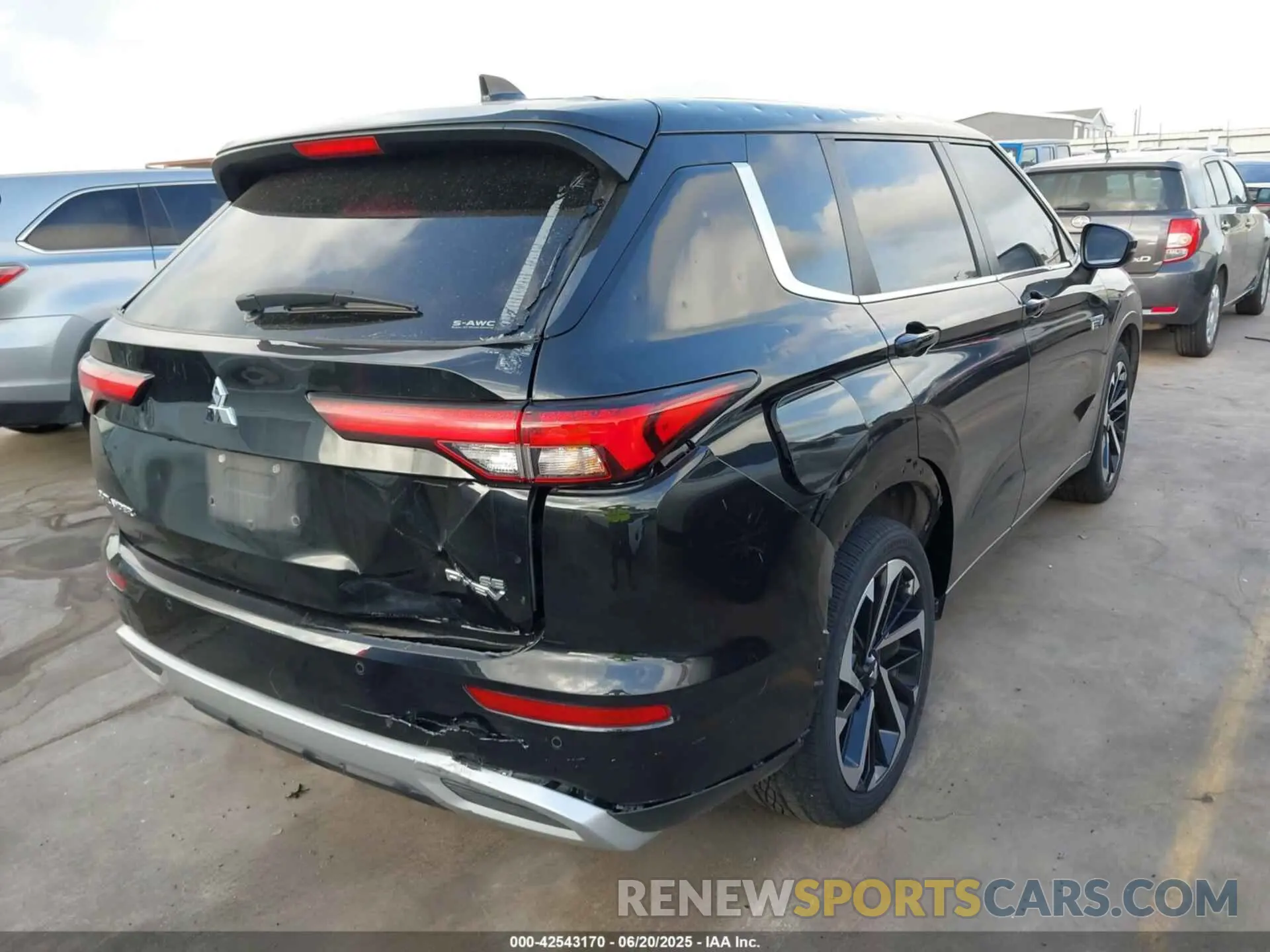 6 Photograph of a damaged car JA4T5UA97PZ058755 MITSUBISHI OUTLANDER PHEV 2023